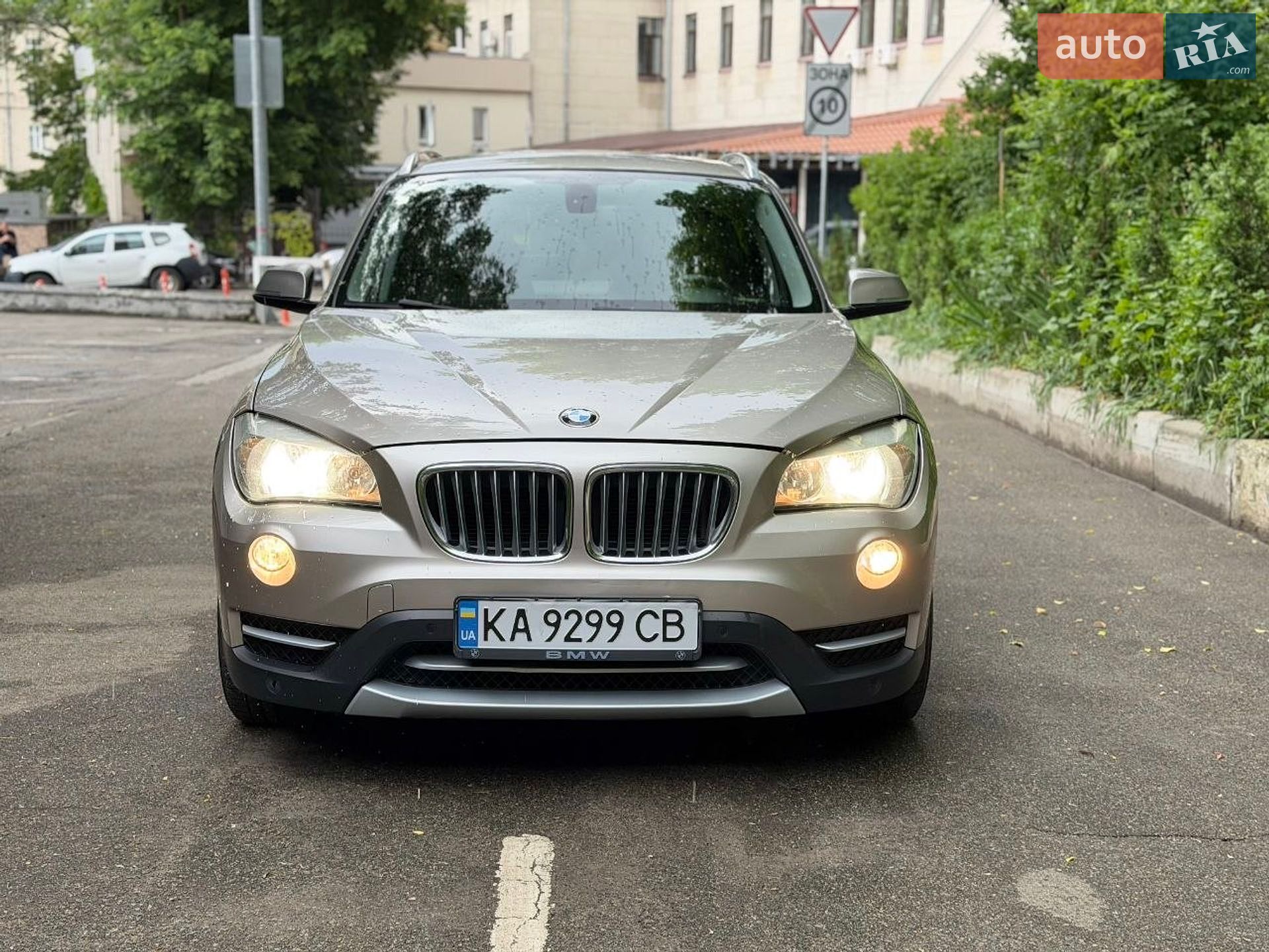 BMW X1 2013 VIN WBAVN71020VW82636 фото оголошення 8 з 20