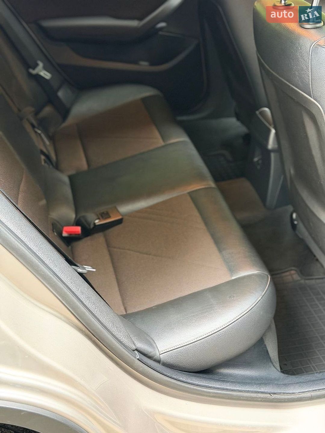 BMW X1 2013 VIN WBAVN71020VW82636 фото оголошення 12 з 20
