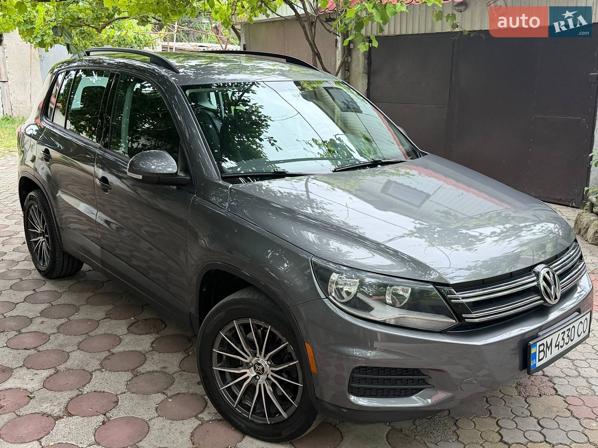 Volkswagen Tiguan 2015 VIN WVGBV7AX3FW569151 фото оголошення 3 з 6