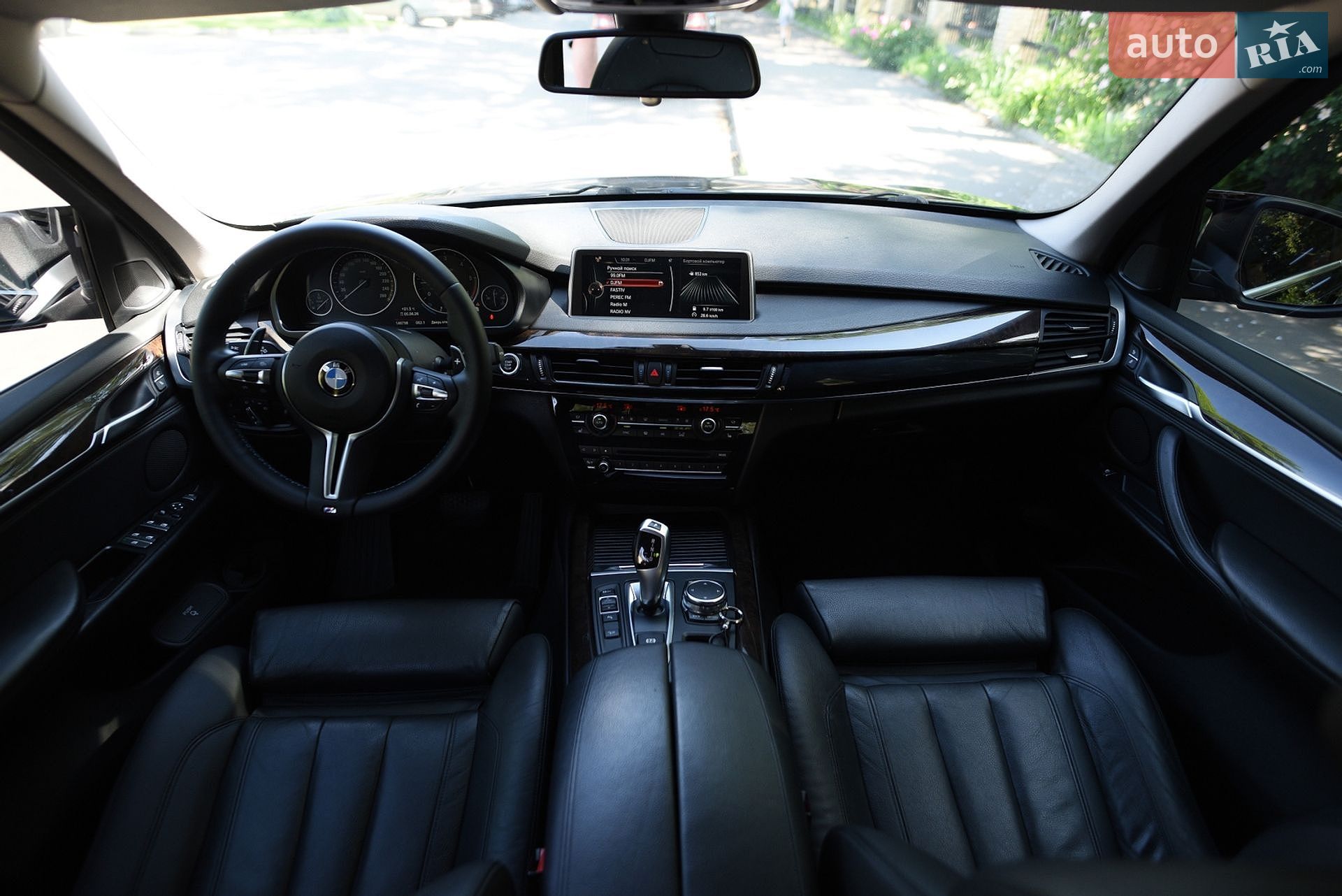 BMW X5 2015 VIN WBALS010300K98188 фото оголошення 24 з 30