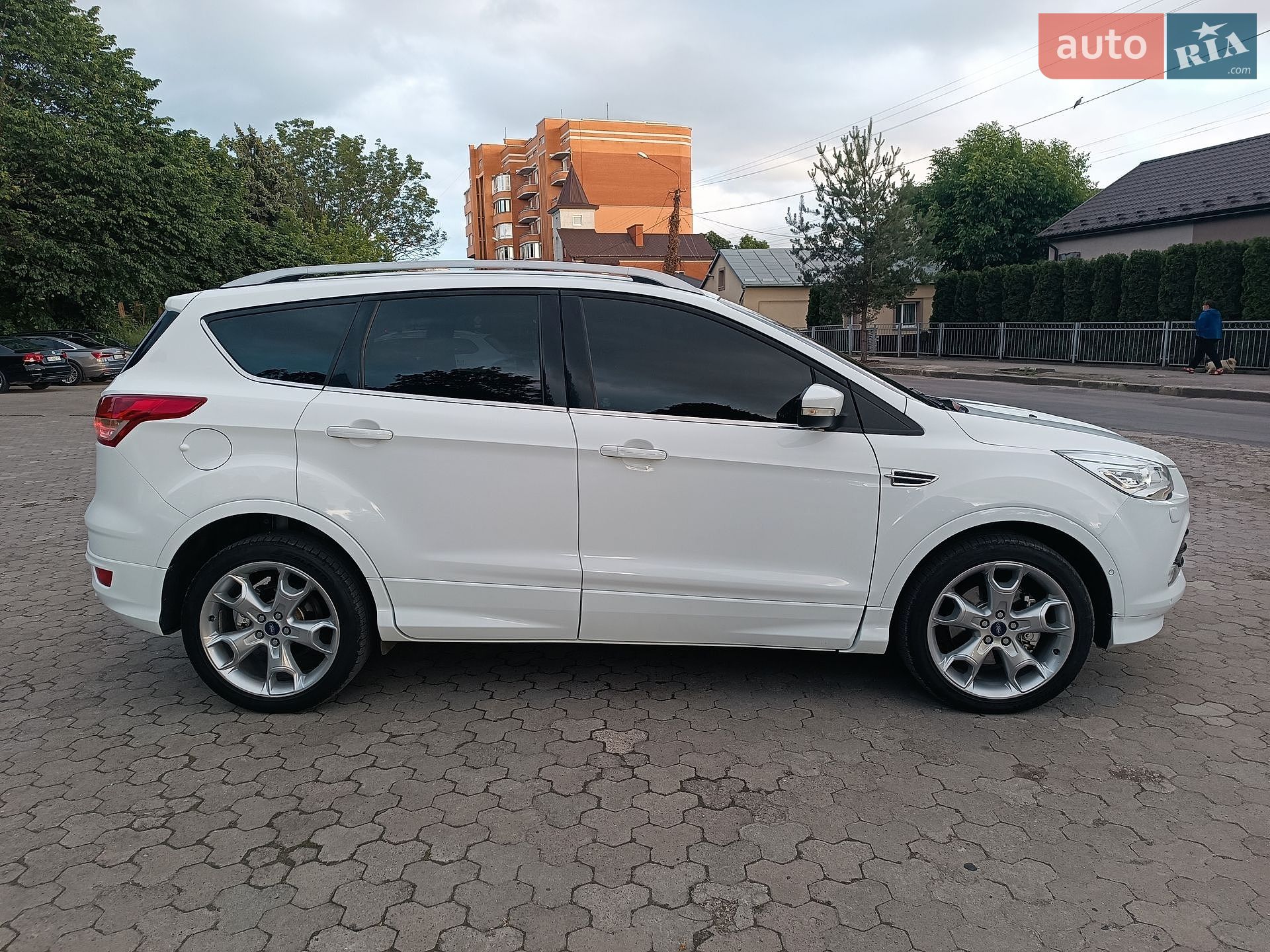 Ford Kuga 2014 VIN WF0AXXWPMAEM28607 фото оголошення 5 з 35