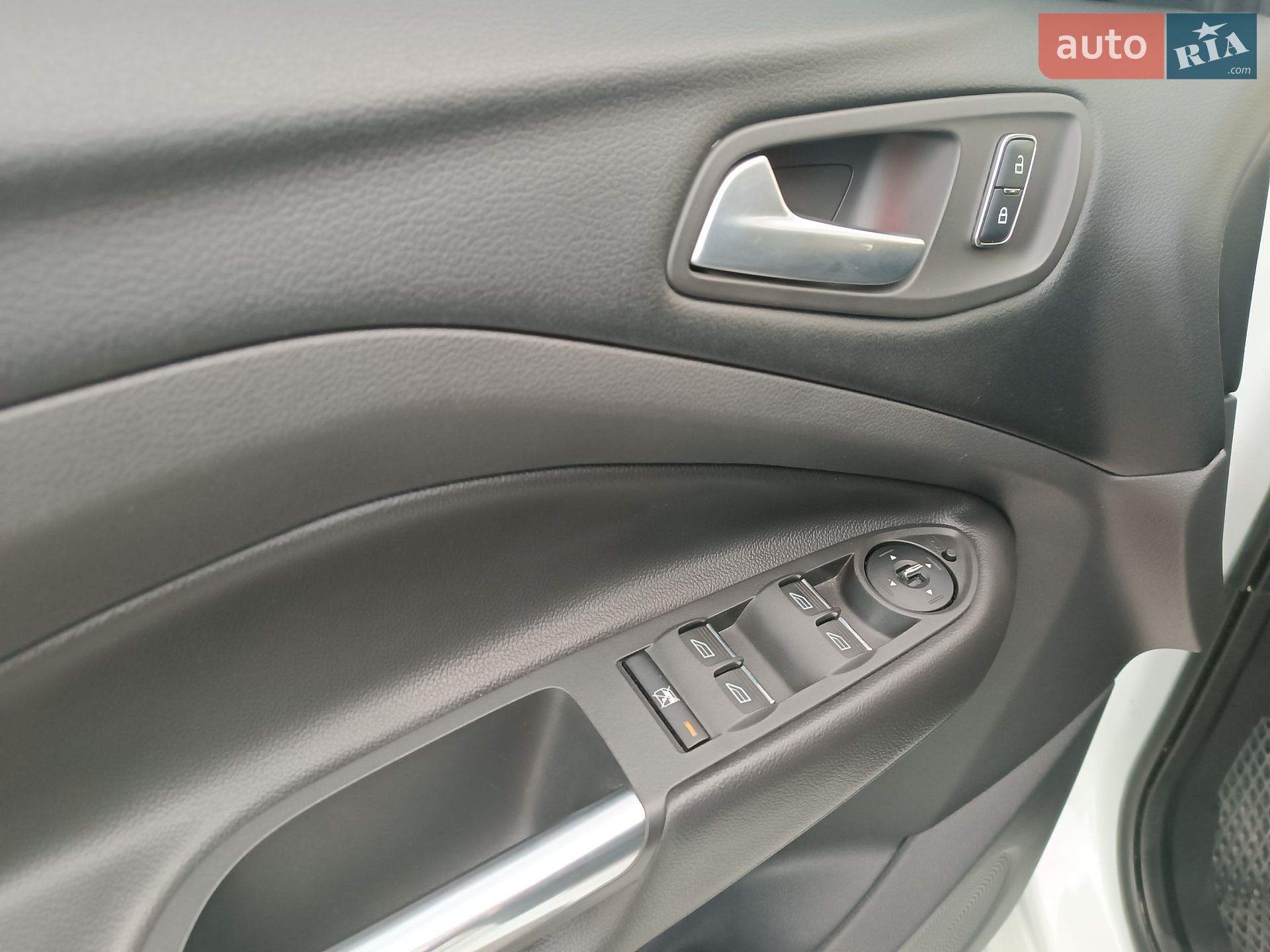 Ford Kuga 2014 VIN WF0AXXWPMAEM28607 фото оголошення 16 з 35