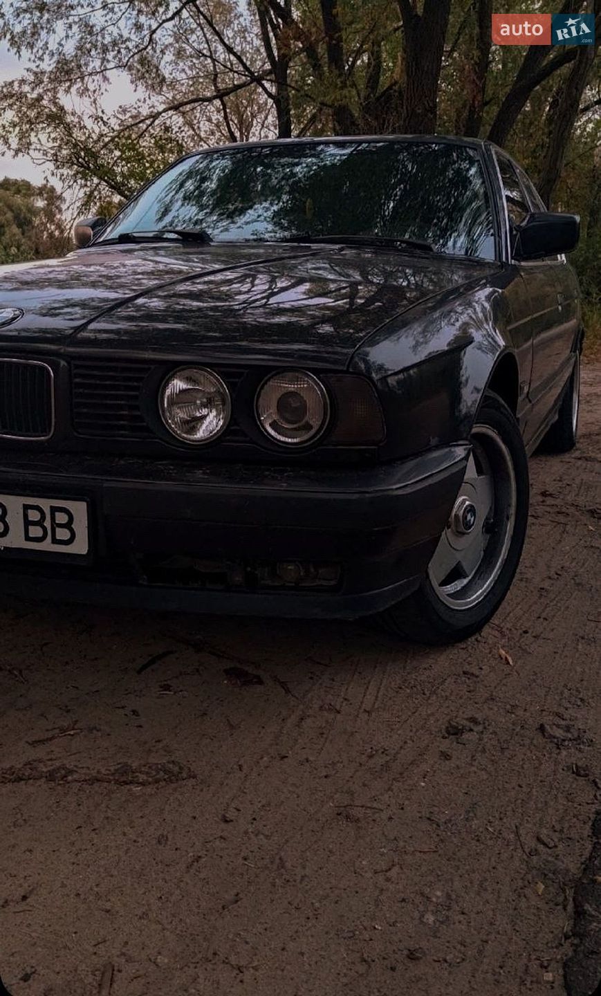 BMW 5 Series 1988 VIN WBAHB110X03614342 фото оголошення 2 з 10