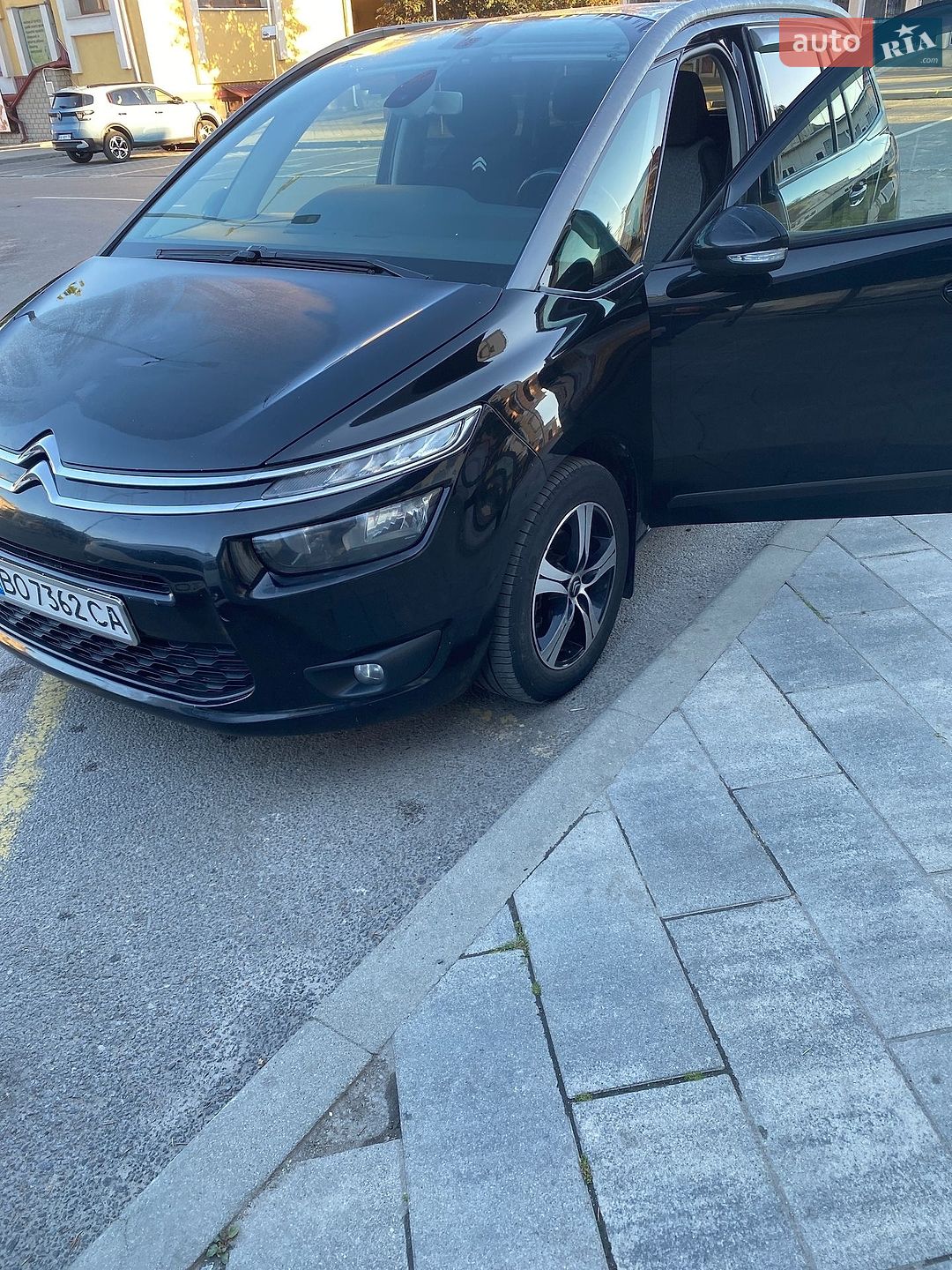 Citroen Grand C4 Picasso 2015 VIN VF73A9HC8FJ719610 фото оголошення 2 з 14