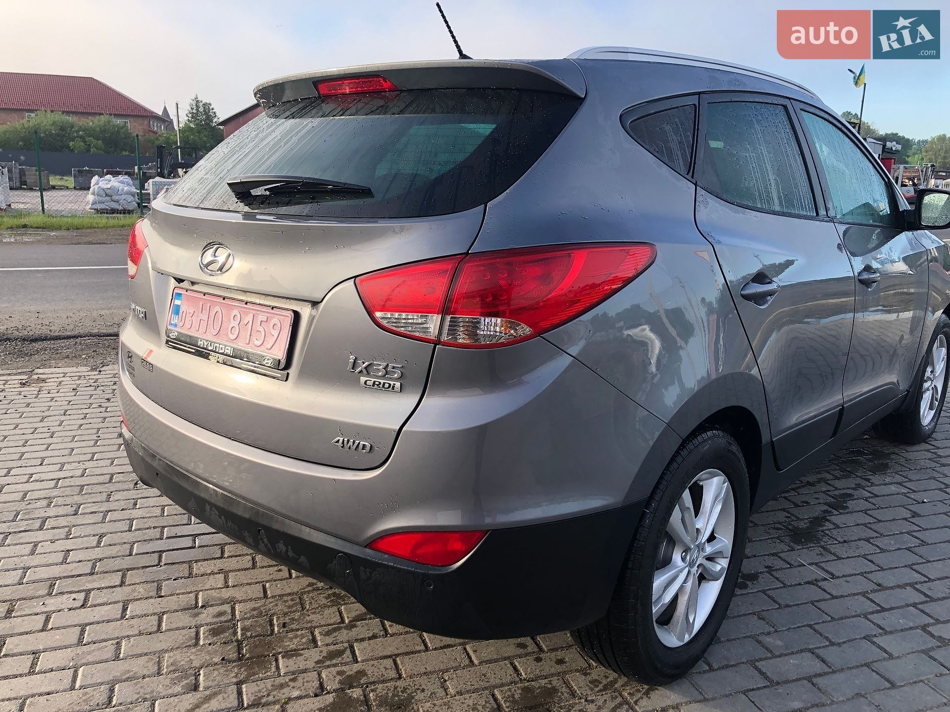 Hyundai ix35 2012 VIN TMAJU81VCCJ274724 фото оголошення 2 з 32