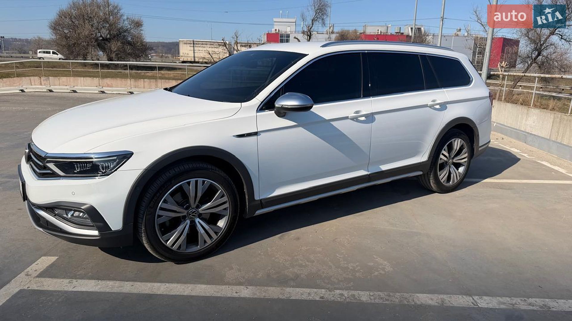 Volkswagen Passat 2021 VIN WVWZZZ3CZME106586 фото оголошення 8 з 27