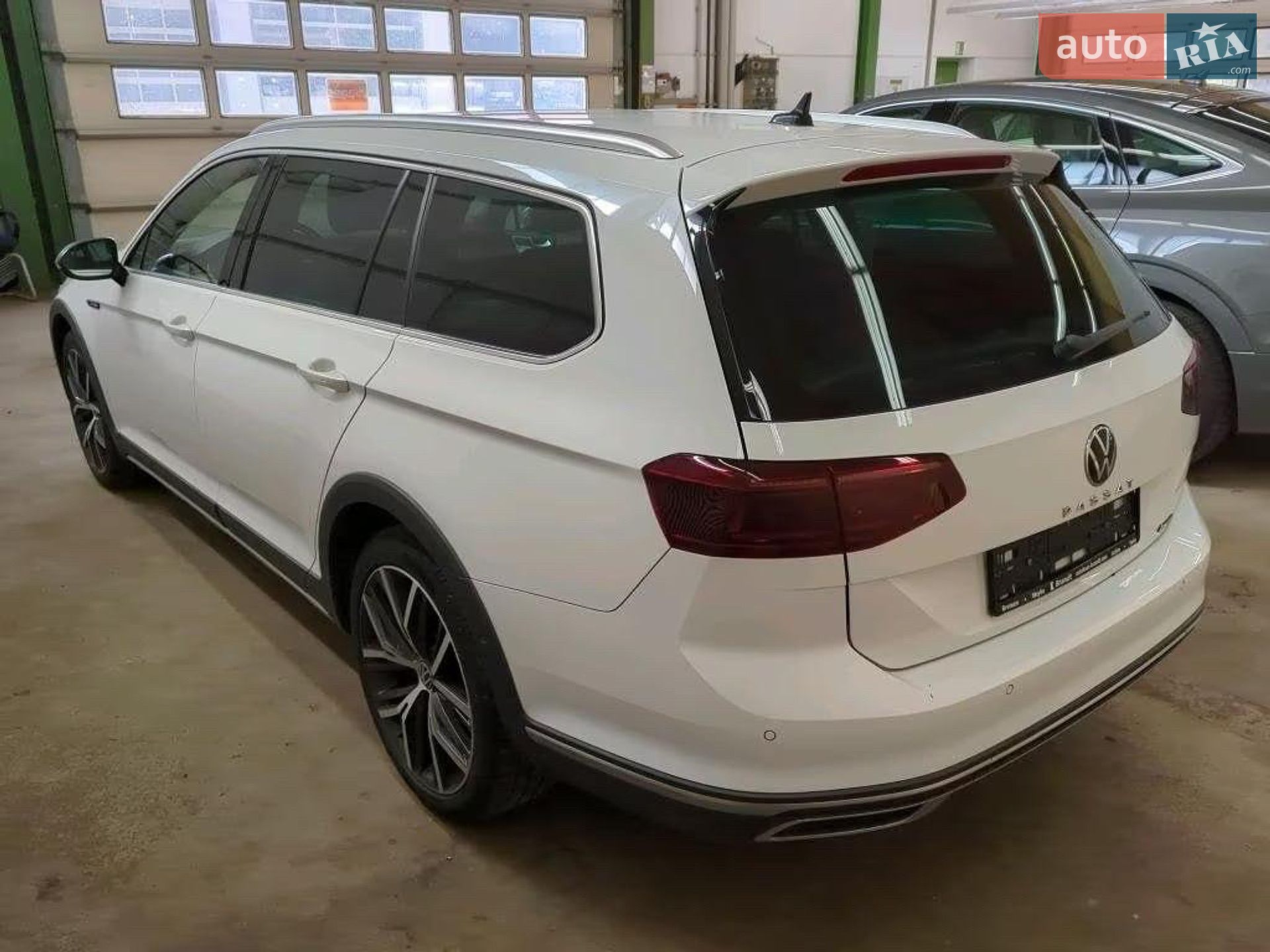 Volkswagen Passat 2021 VIN WVWZZZ3CZME106586 фото оголошення 33 з 45