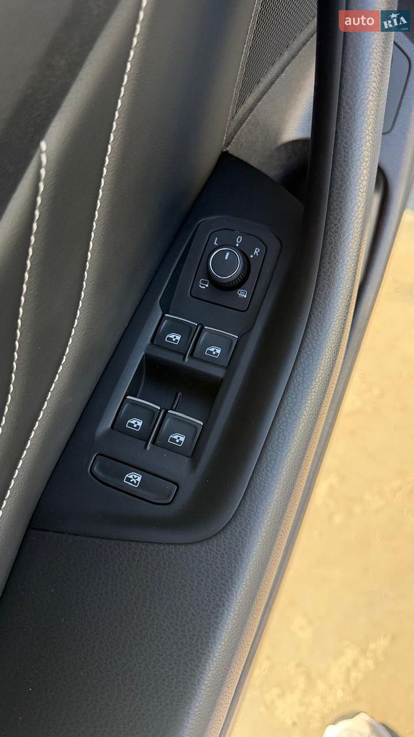 Volkswagen Passat 2021 VIN WVWZZZ3CZME106586 фото оголошення 39 з 45