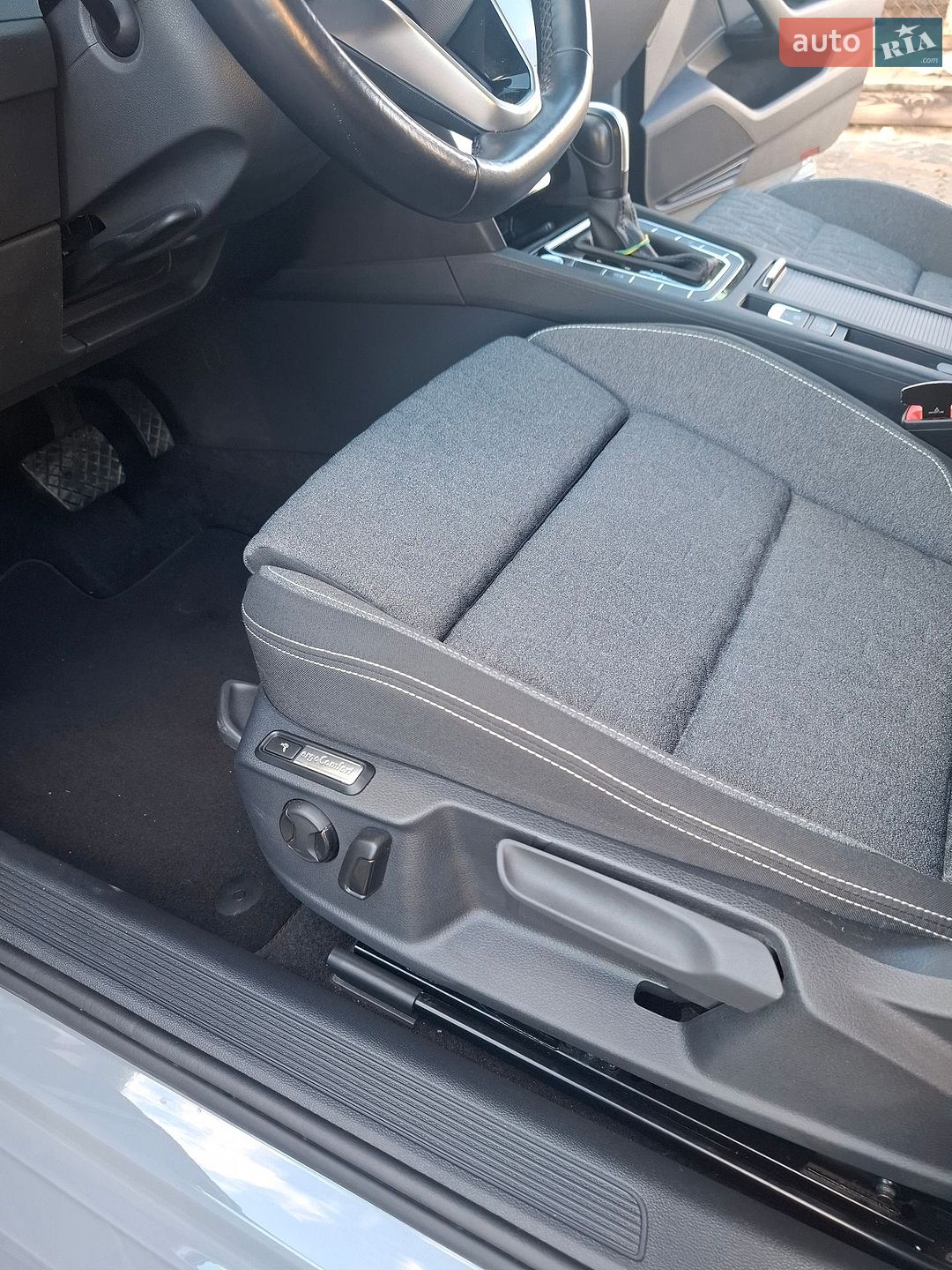 Volkswagen Passat 2022 VIN WVWZZZ3CZPE011776 фото оголошення 12 з 70