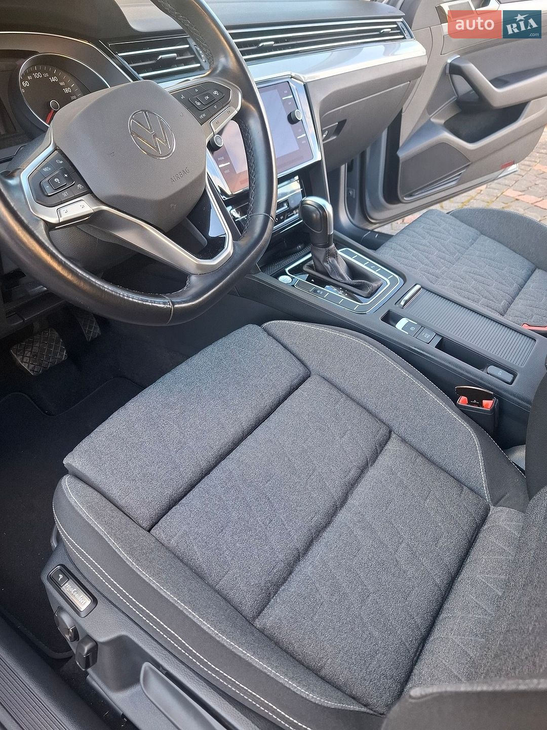Volkswagen Passat 2022 VIN WVWZZZ3CZPE011776 фото оголошення 7 з 70