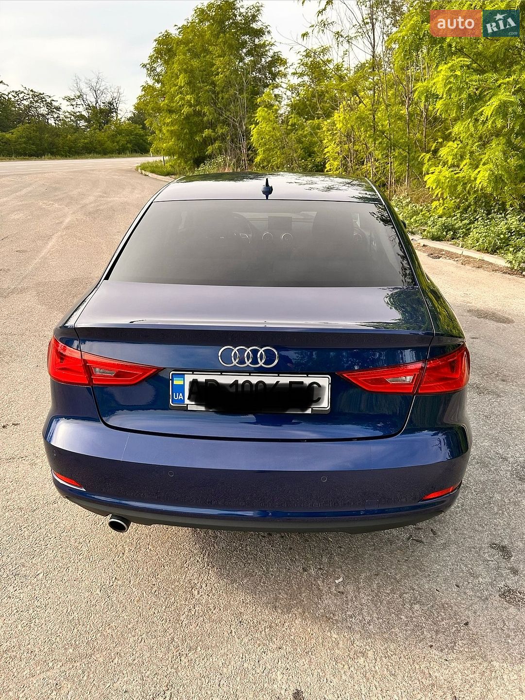 Audi A3 2014 VIN WAUZZZ8V8E1024661 фото оголошення 2 з 13