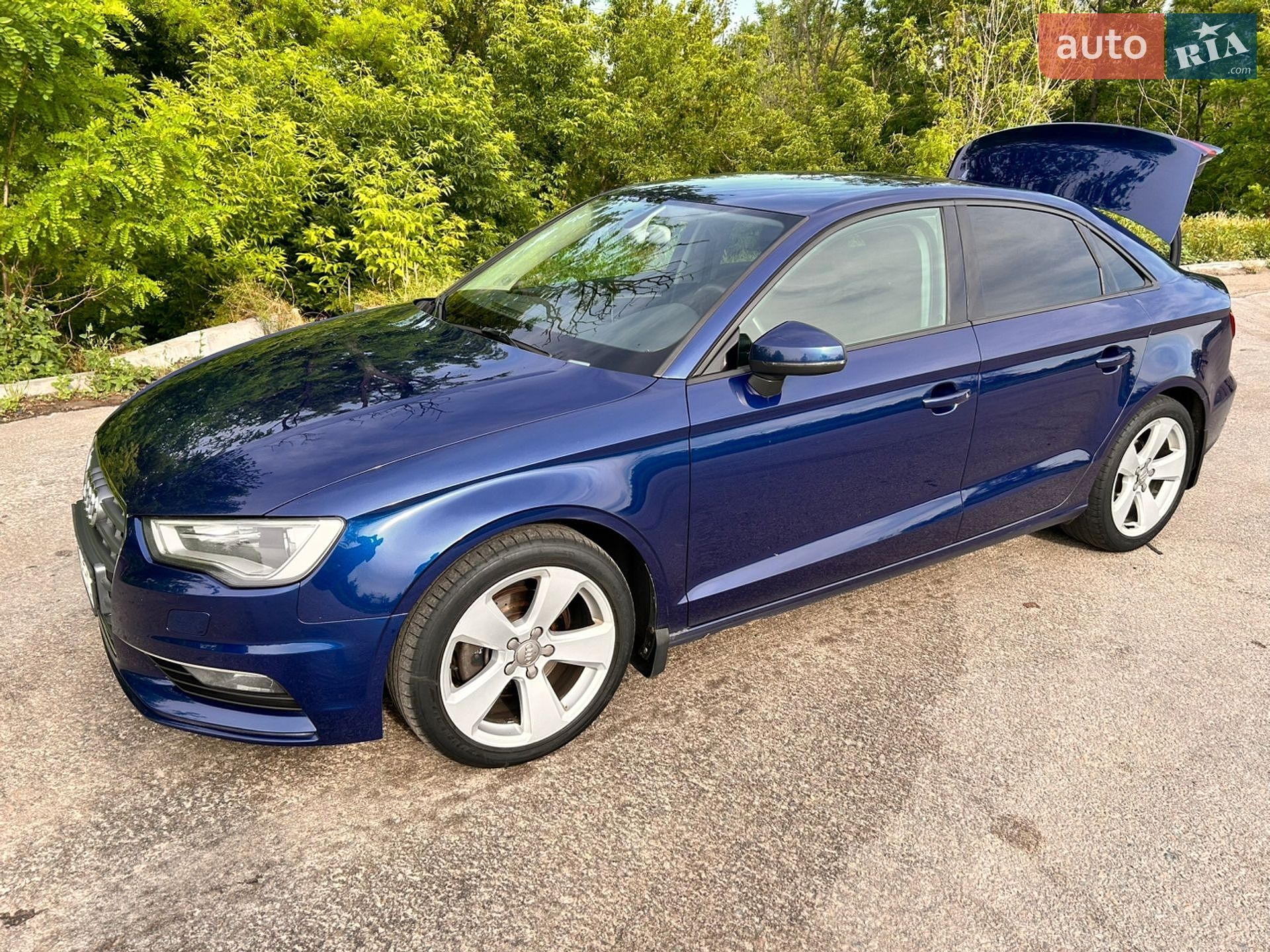 Audi A3 2014 VIN WAUZZZ8V8E1024661 фото оголошення 4 з 13