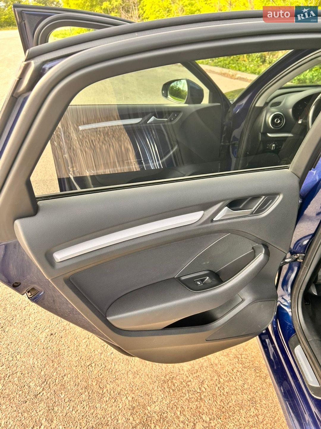 Audi A3 2014 VIN WAUZZZ8V8E1024661 фото оголошення 6 з 13