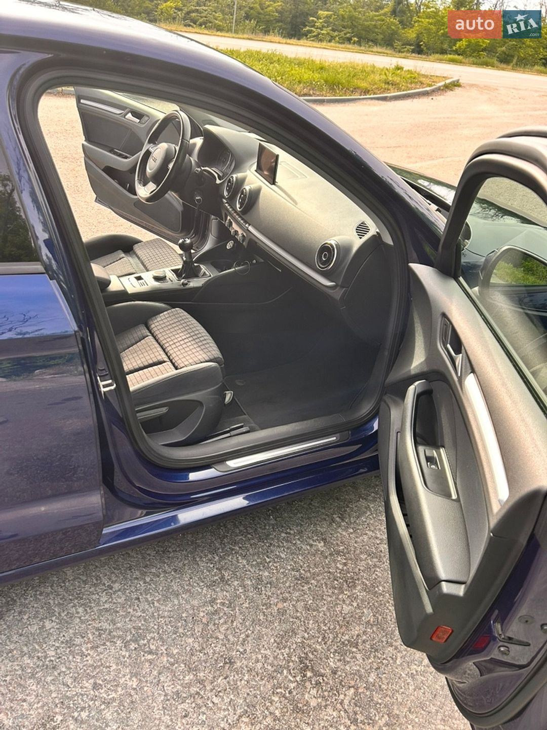 Audi A3 2014 VIN WAUZZZ8V8E1024661 фото оголошення 7 з 13