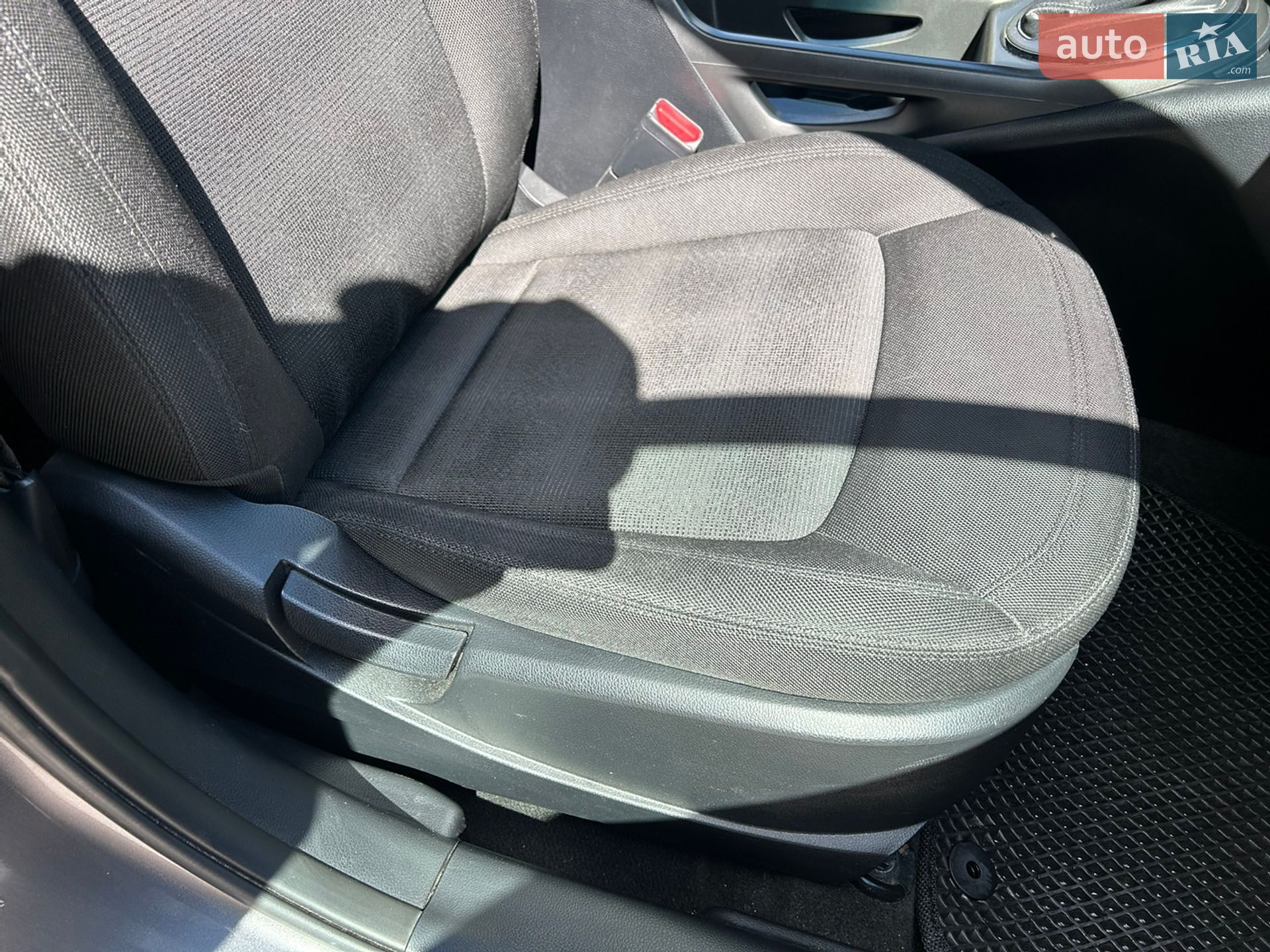 Kia Sportage 2012 VIN KNDPB3A25D7374837 фото оголошення 26 з 118