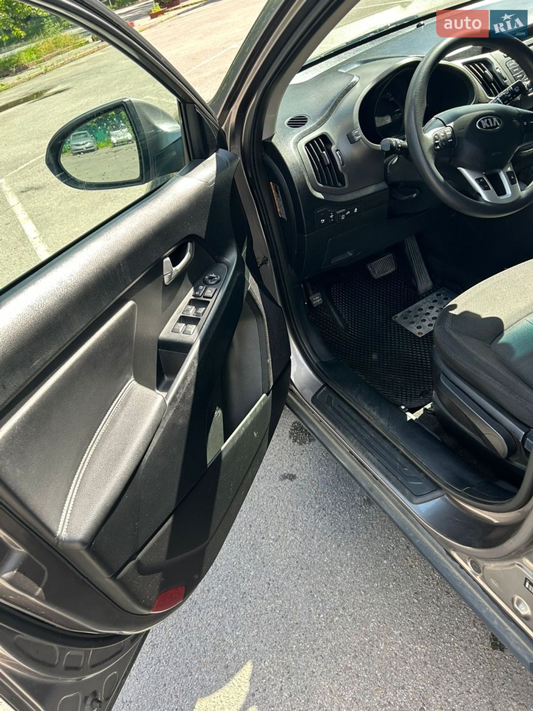 Kia Sportage 2012 VIN KNDPB3A25D7374837 фото оголошення 30 з 118