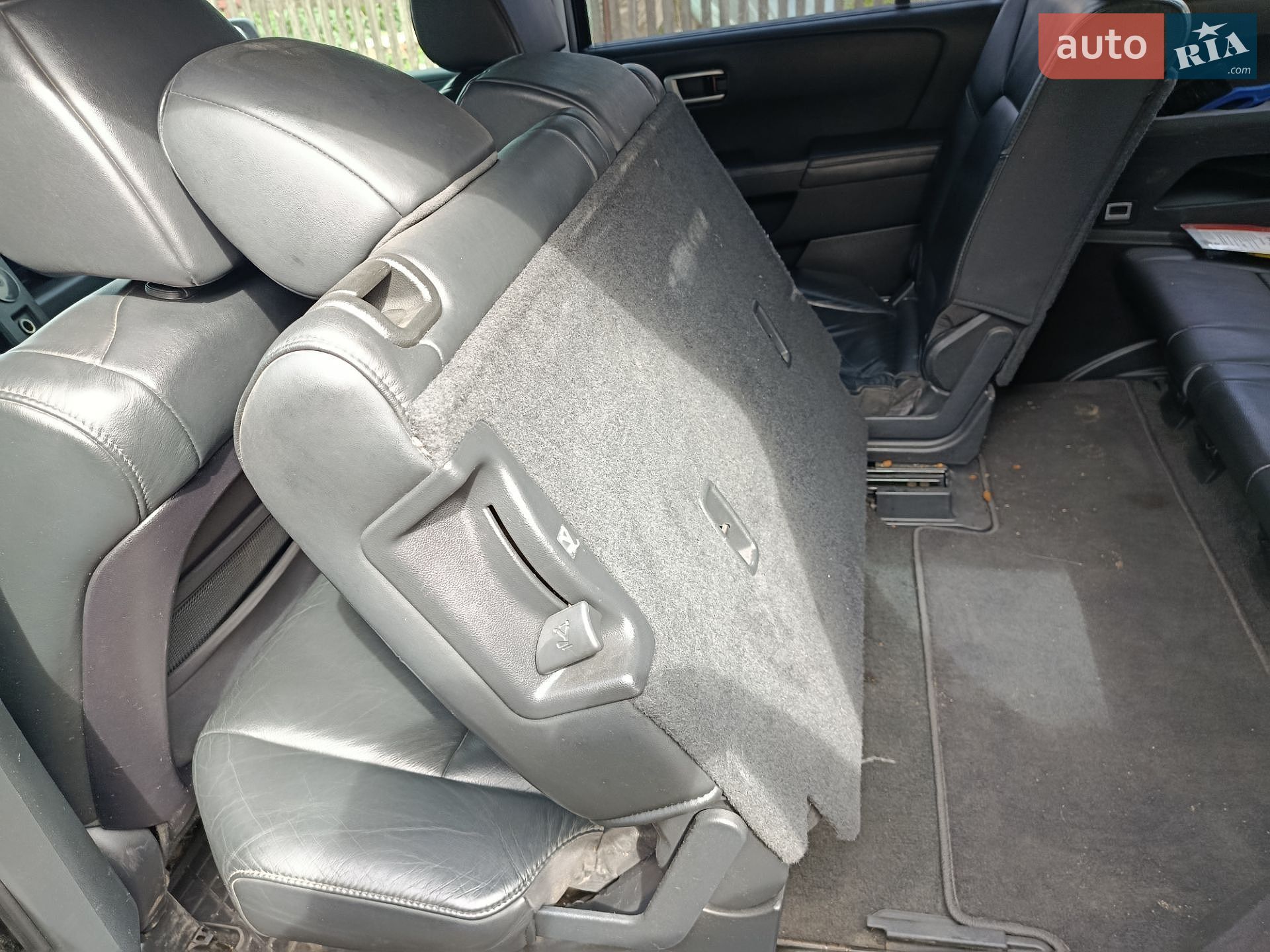 Honda Pilot 2009 VIN 5FNYF48809B404998 фото оголошення 19 з 32
