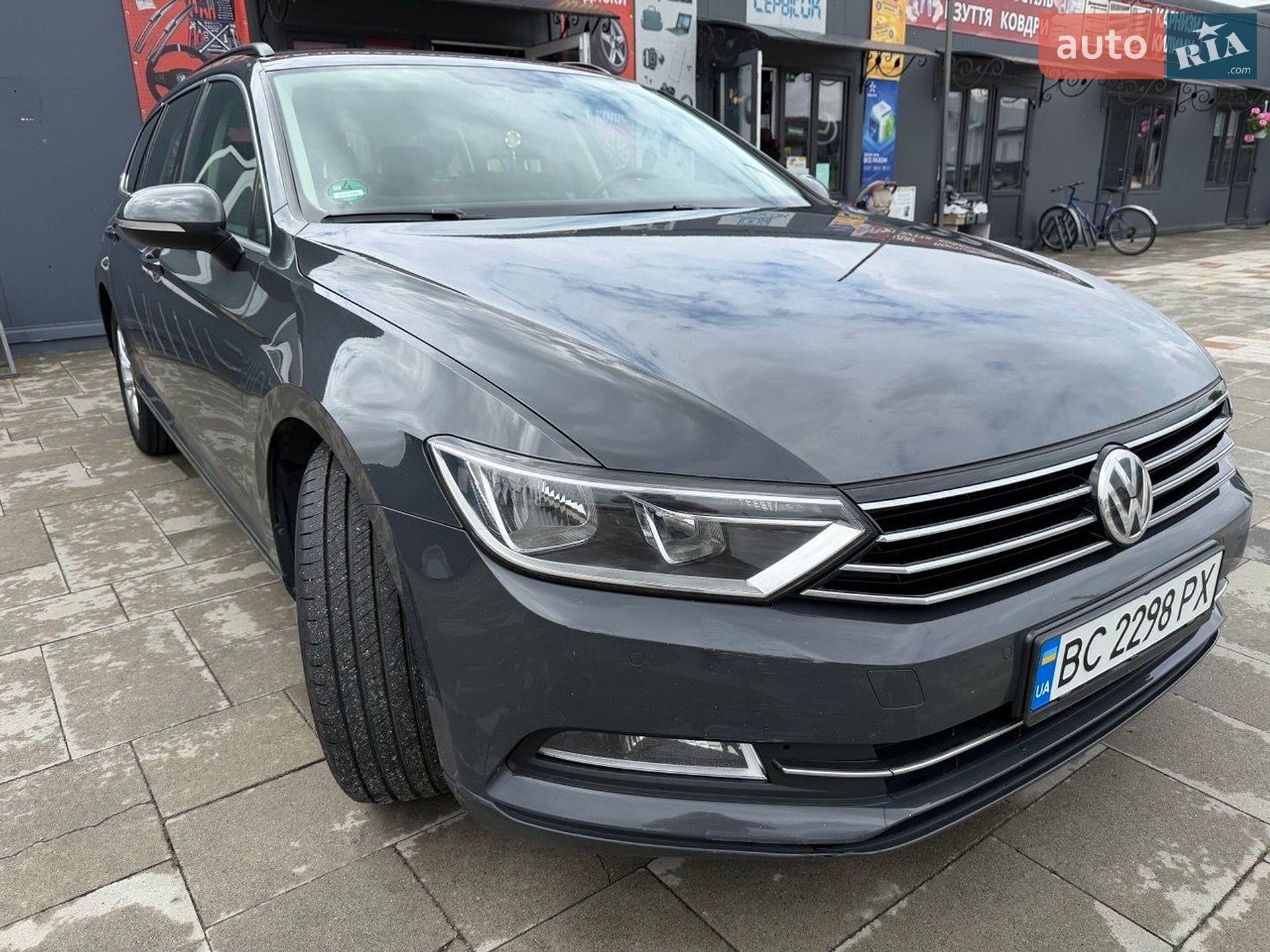 Volkswagen Passat 2017 VIN WVWZZZ3CZHP029875 фото оголошення 4 з 29