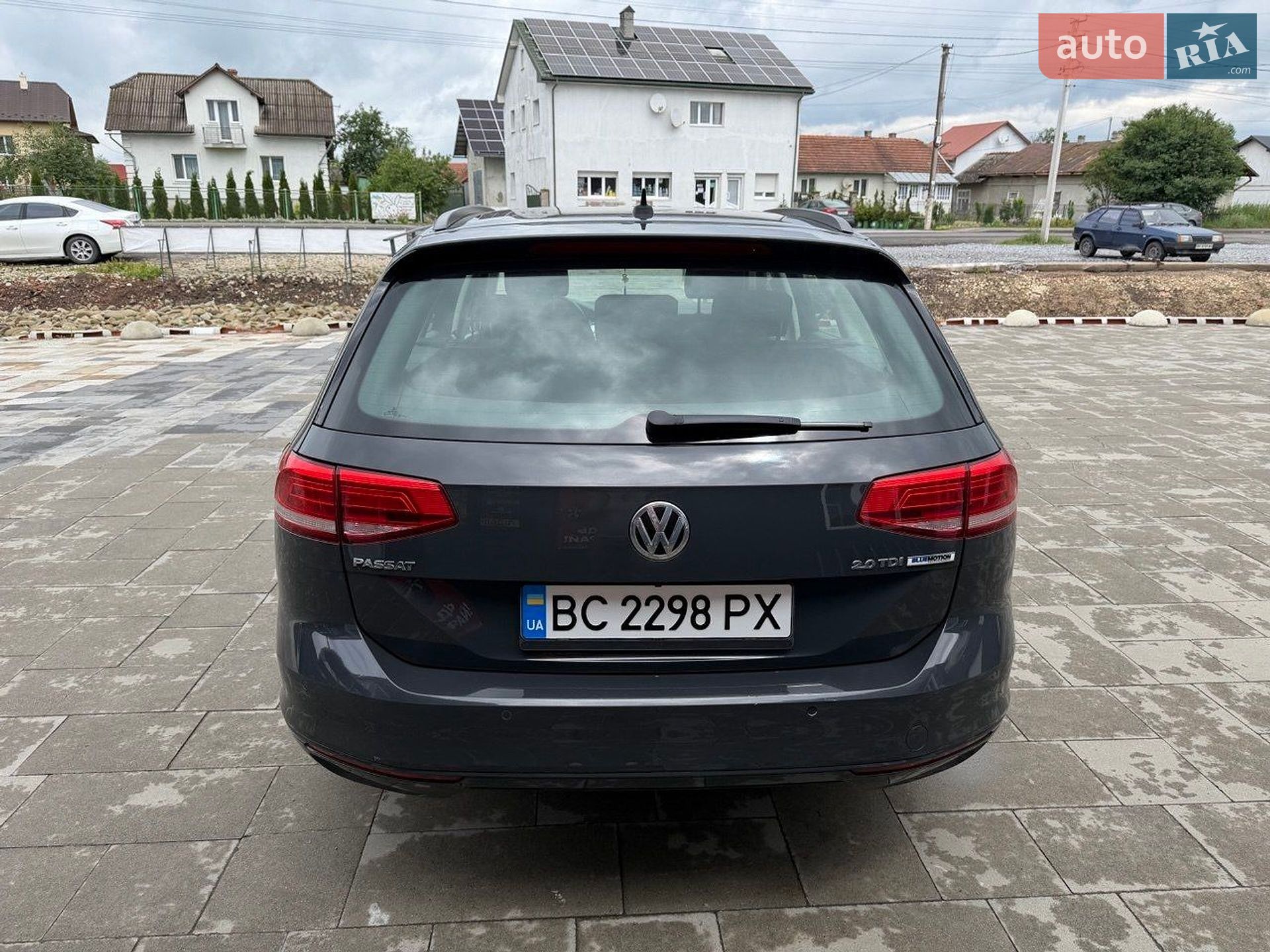 Volkswagen Passat 2017 VIN WVWZZZ3CZHP029875 фото оголошення 9 з 29