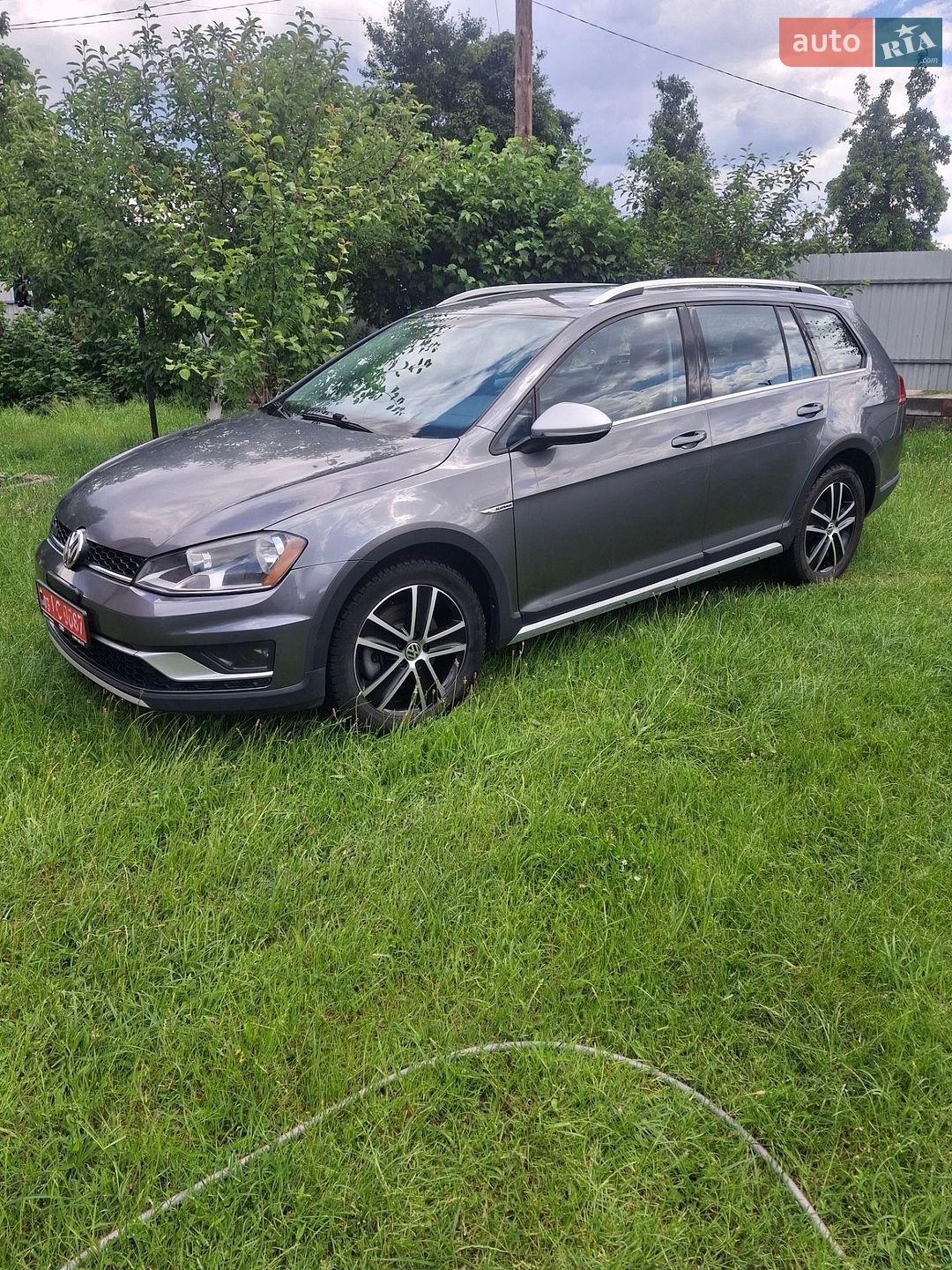 Volkswagen Golf Alltrack 2017 VIN 3VWH17AU1HM509837 фото оголошення 5 з 12