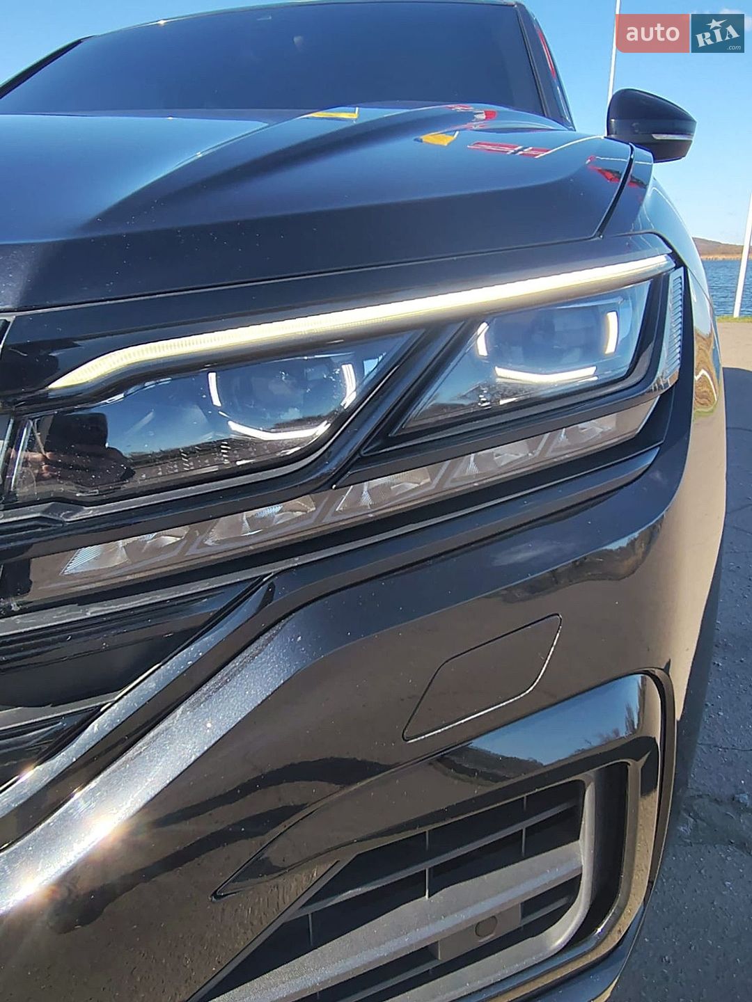 Volkswagen Touareg 2018 VIN WVGZZZCRZKD021924 фото оголошення 26 з 29