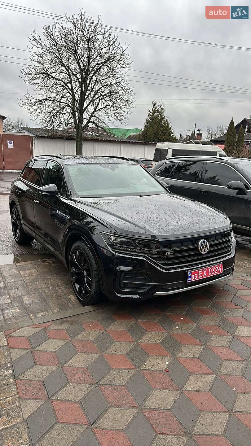 Volkswagen Touareg 2018 VIN WVGZZZCRZKD021924 фото оголошення 28 з 29