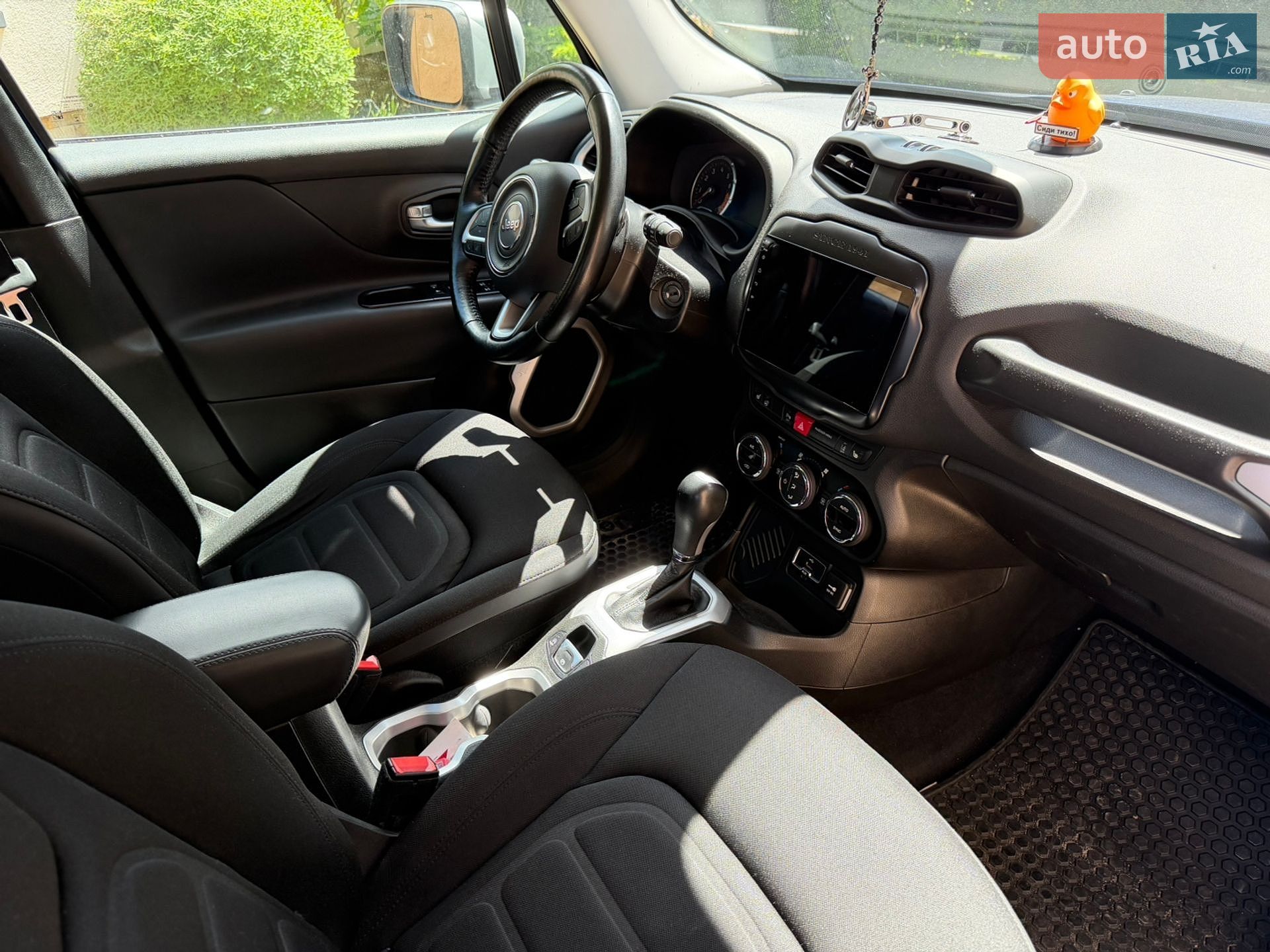 Jeep Renegade 2016 VIN 1C4BU0000HPE93666 фото оголошення 10 з 12
