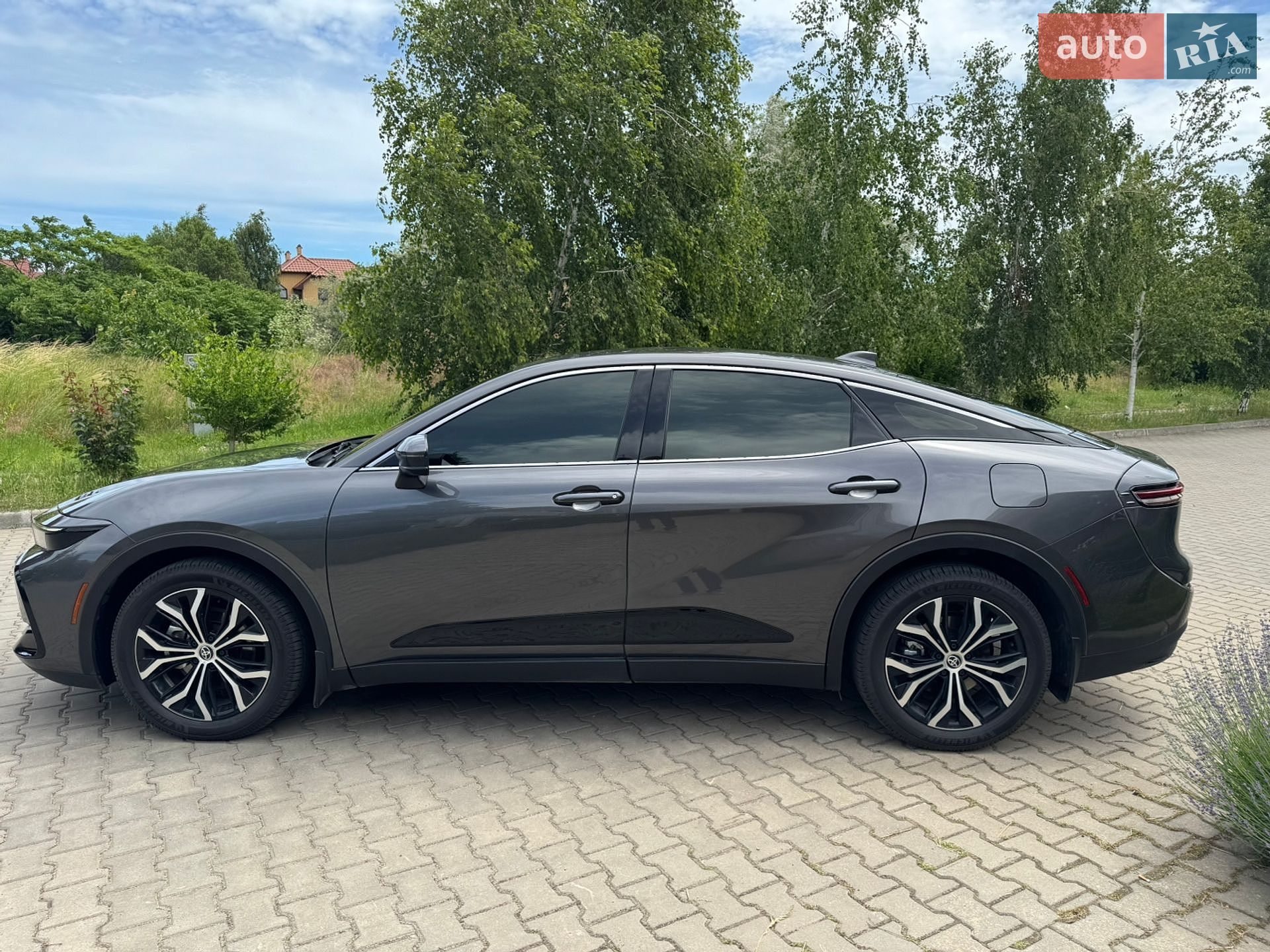 Toyota Crown 2023 VIN JTDAAAAF1P3017523 фото оголошення 8 з 30