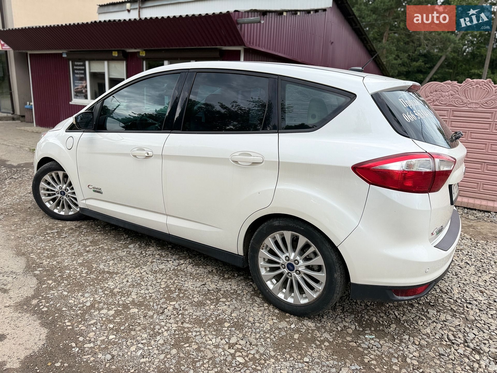 Ford C-Max 2017 VIN 1FADP5EU2HL102714 фото оголошення 20 з 22