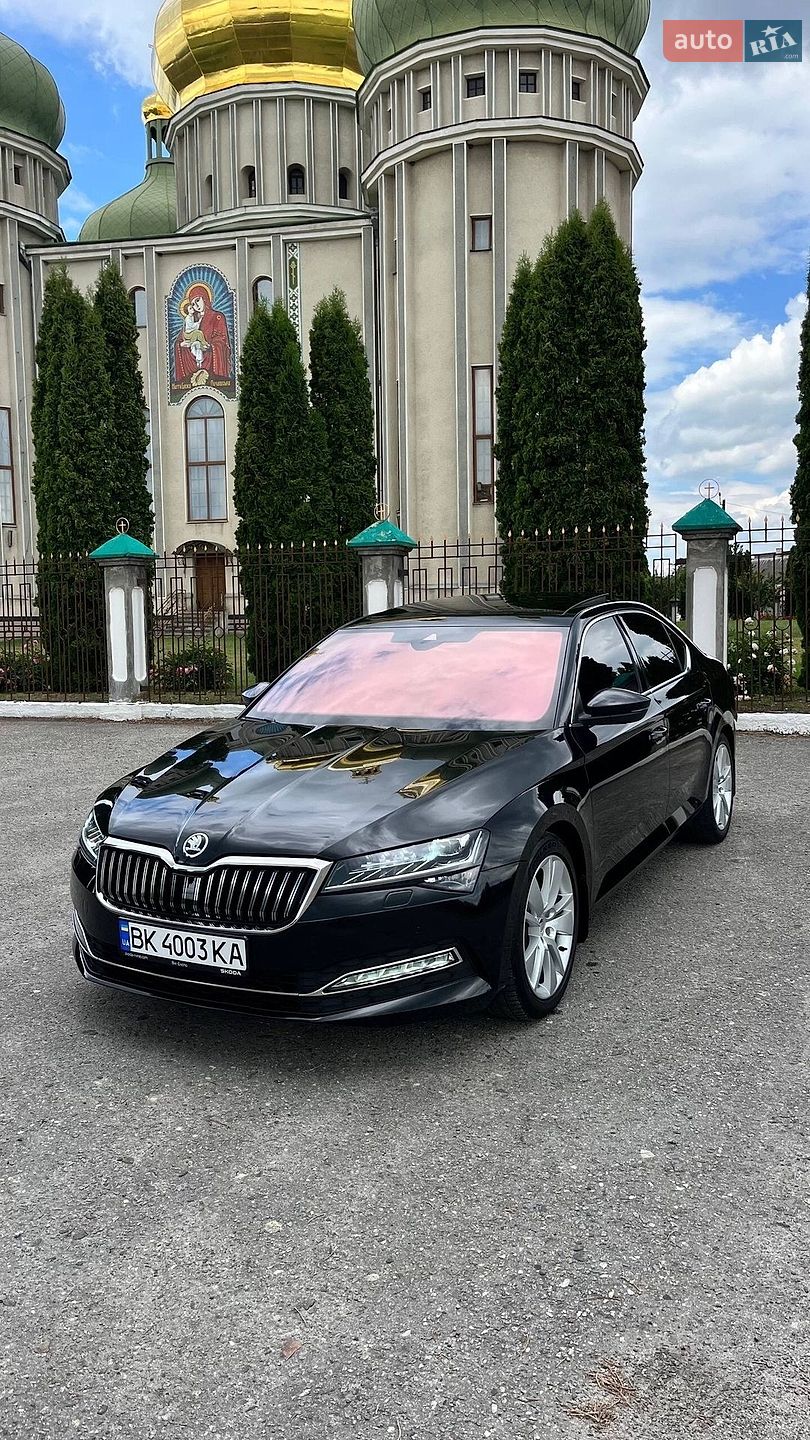 Skoda Superb 2022 VIN TMBAH7NP7N7010406 фото оголошення 12 з 48