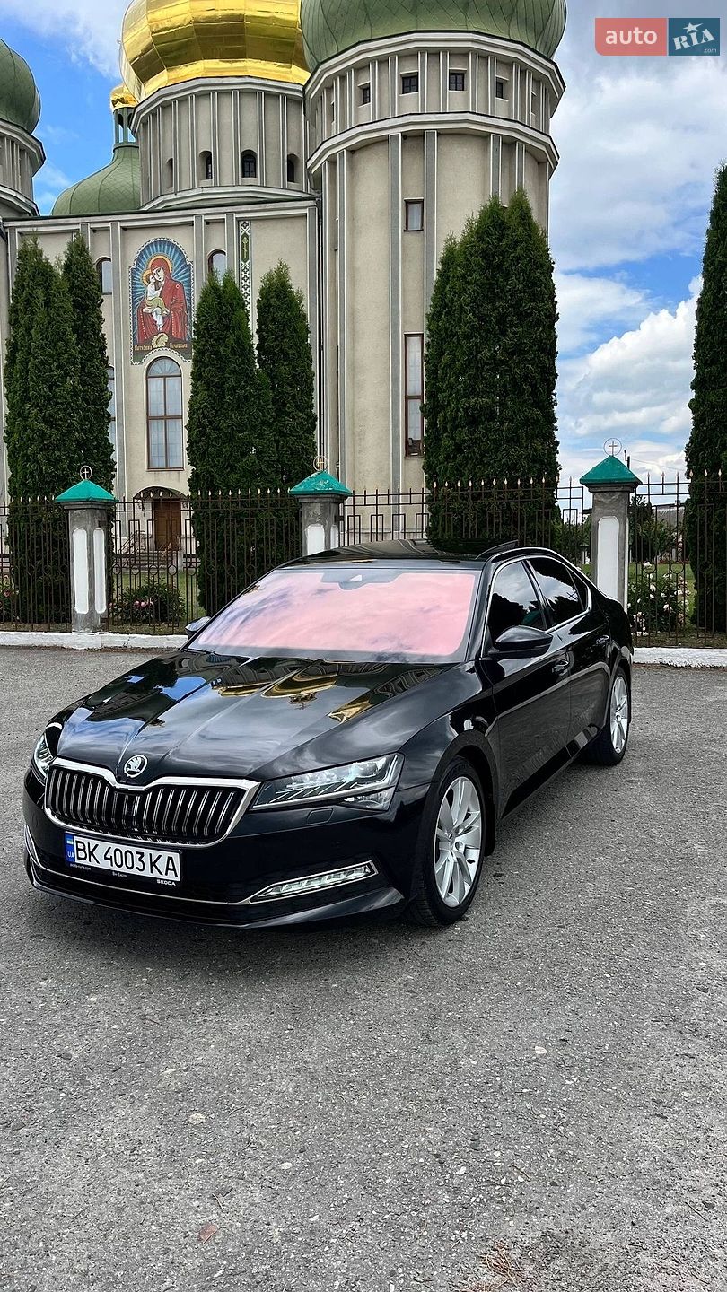 Skoda Superb 2022 VIN TMBAH7NP7N7010406 фото оголошення 13 з 48
