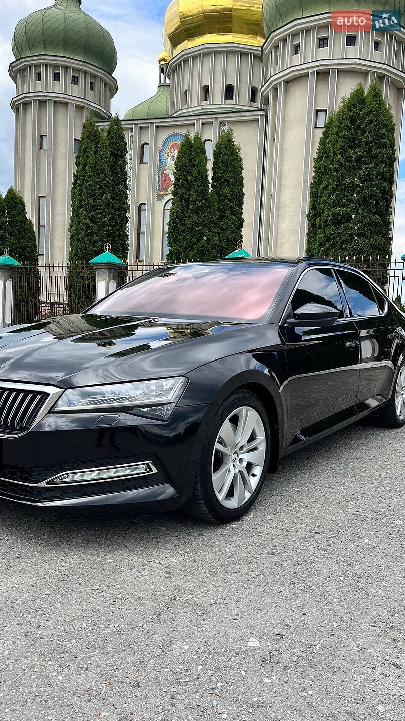 Skoda Superb 2022 VIN TMBAH7NP7N7010406 фото оголошення 17 з 48