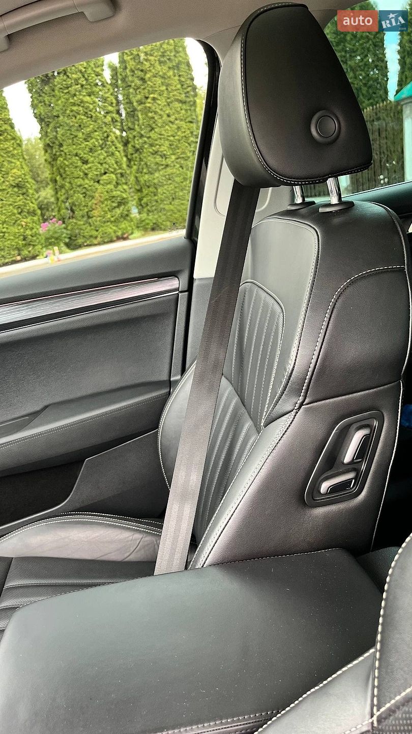 Skoda Superb 2022 VIN TMBAH7NP7N7010406 фото оголошення 31 з 48