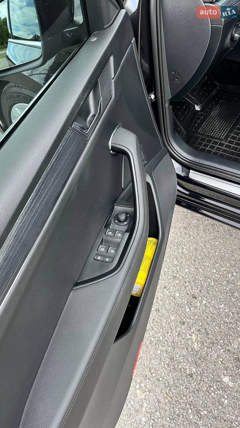 Skoda Superb 2022 VIN TMBAH7NP7N7010406 фото оголошення 43 з 48