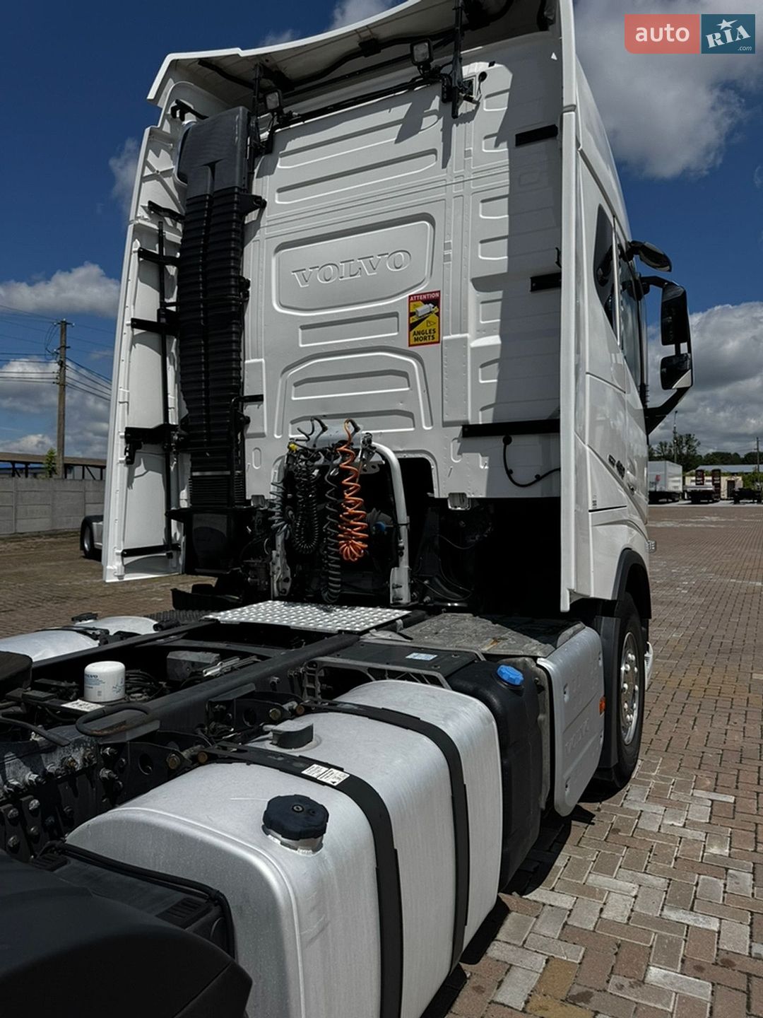 Volvo FH 13 2018 VIN YV2RTY0A3JB873064 фото оголошення 12 з 45