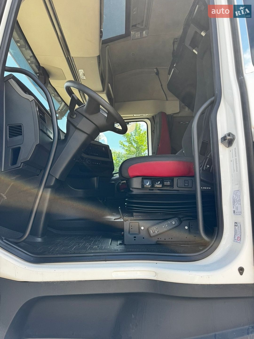 Volvo FH 13 2018 VIN YV2RTY0A3JB873064 фото оголошення 27 з 45
