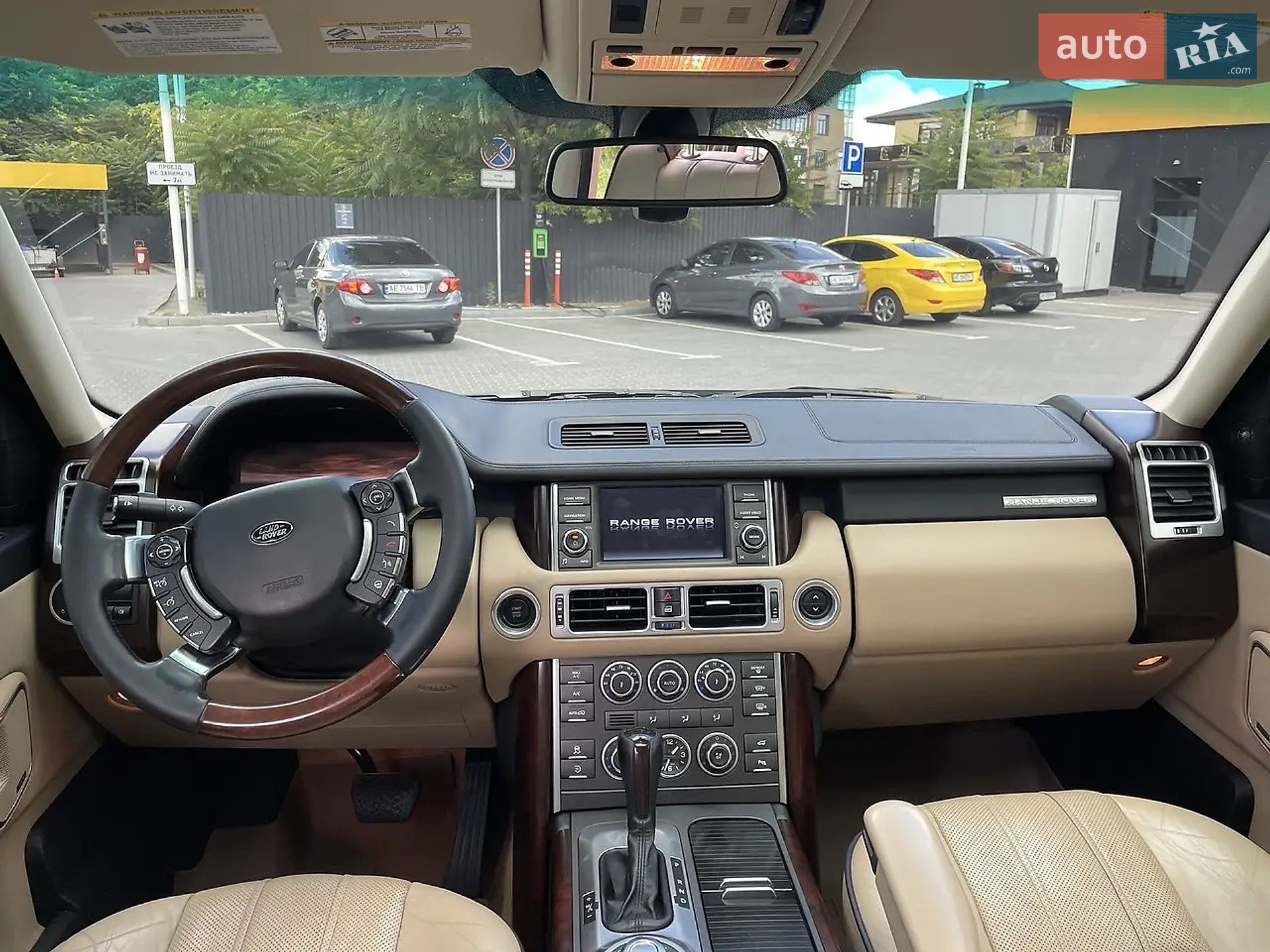 Land Rover Range Rover 2010 VIN SALMF1D49AA311045 фото оголошення 12 з 61