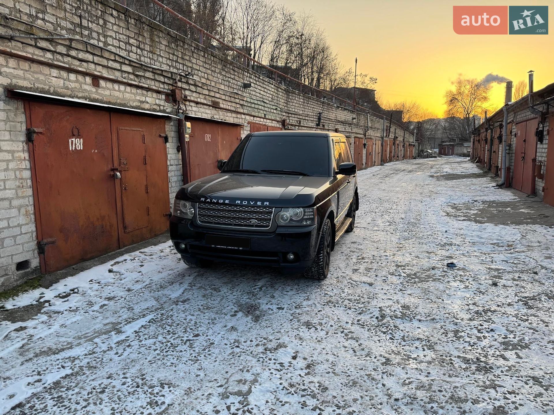 Land Rover Range Rover 2010 VIN SALMF1D49AA311045 фото оголошення 55 з 61