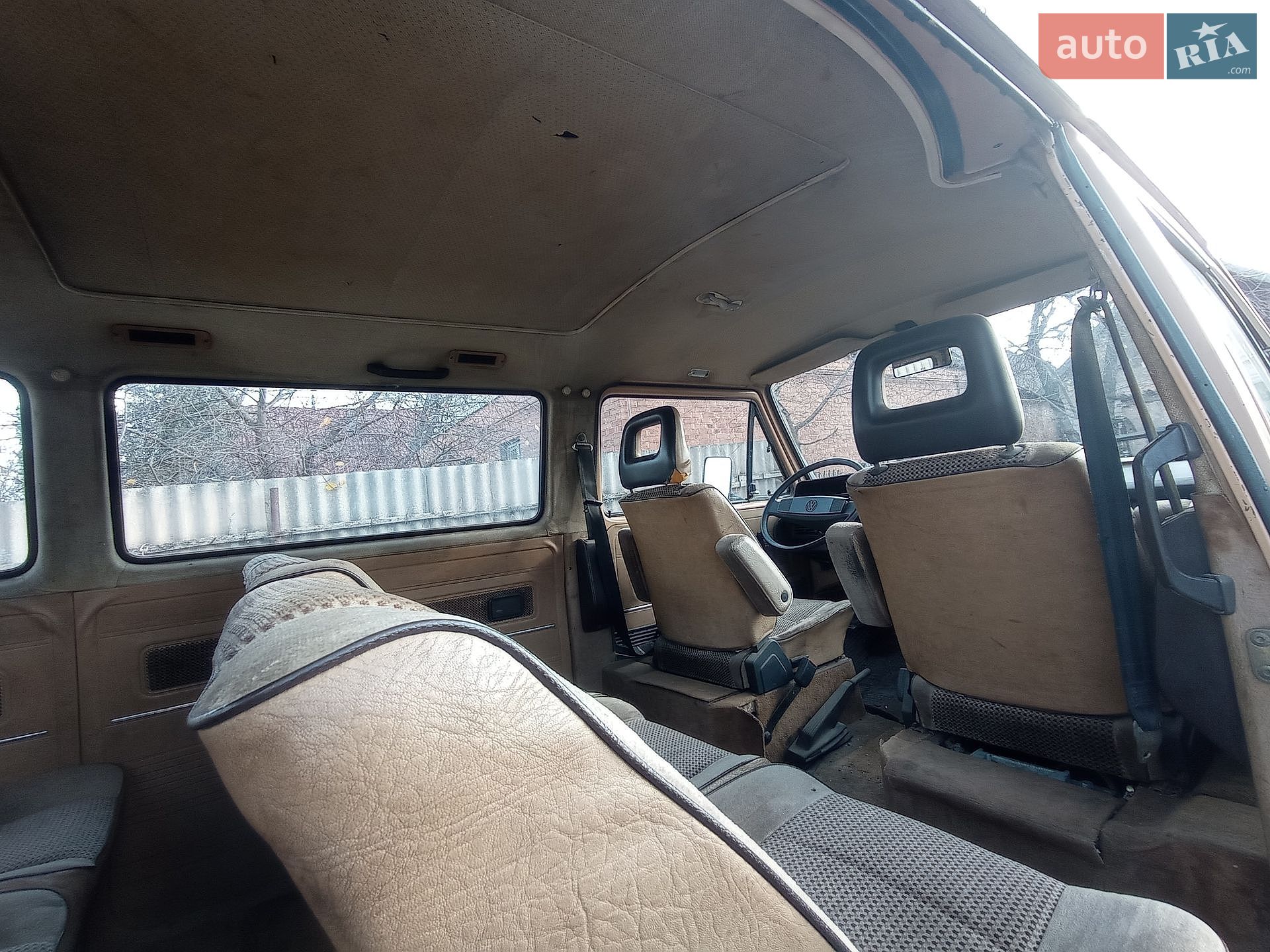 Volkswagen Caravelle 1984 VIN VW2ZZZ25ZEH088378 фото оголошення 12 з 16