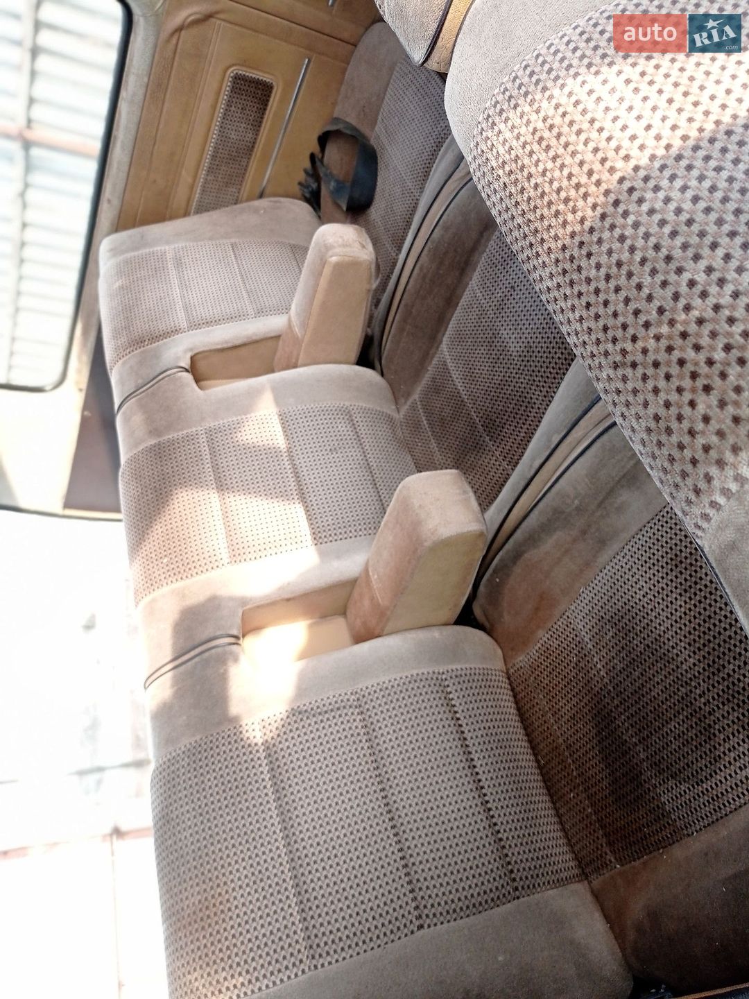 Volkswagen Caravelle 1984 VIN VW2ZZZ25ZEH088378 фото оголошення 15 з 16