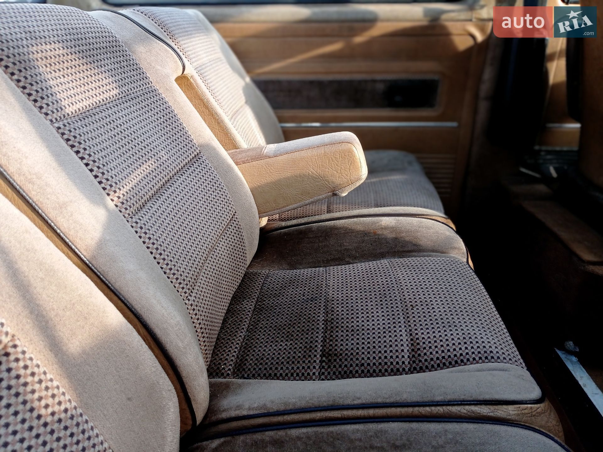 Volkswagen Caravelle 1984 VIN VW2ZZZ25ZEH088378 фото оголошення 16 з 16