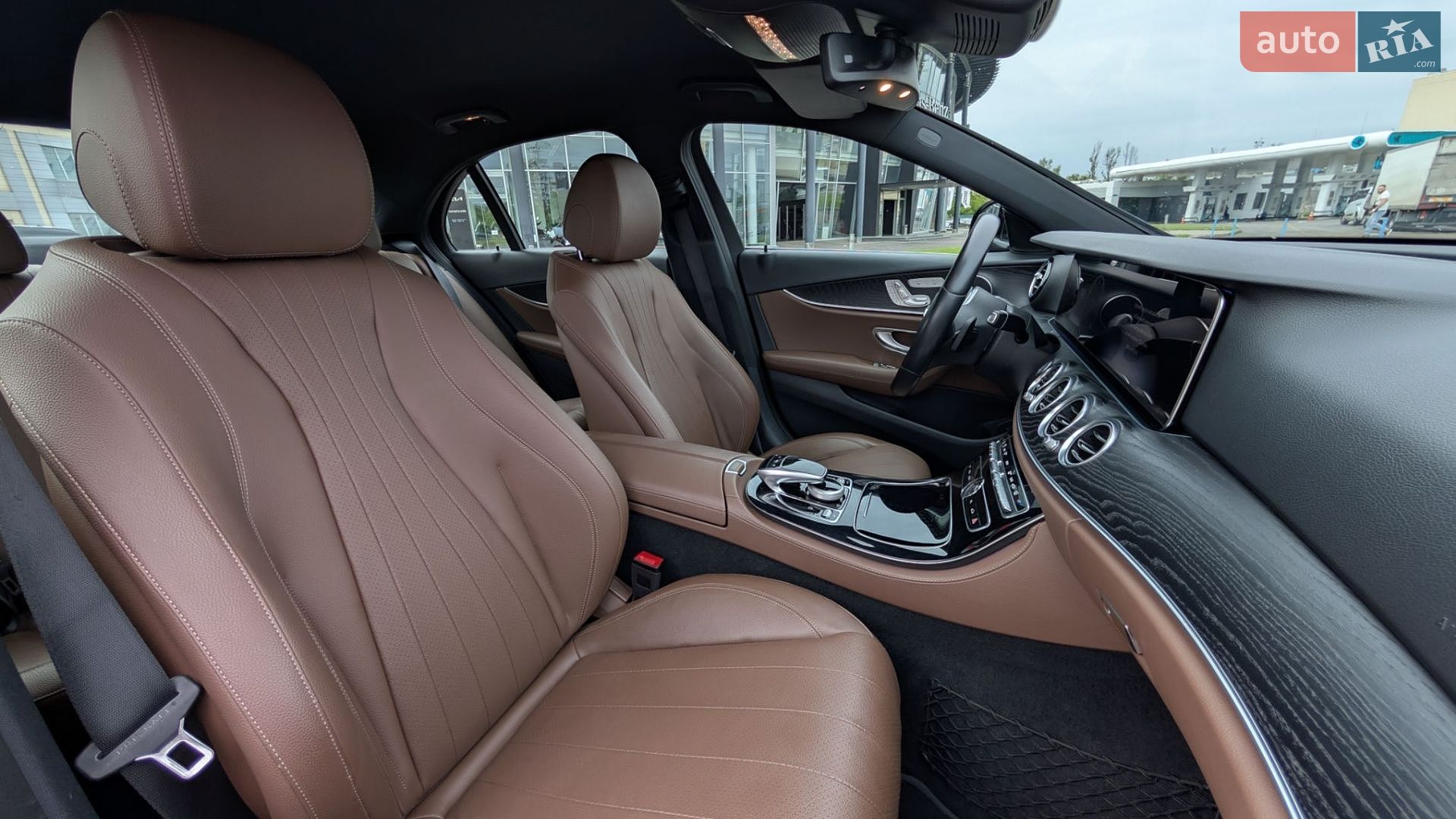 Mercedes-Benz E-Class 2019 VIN WDD2130431A688918 фото оголошення 9 з 17