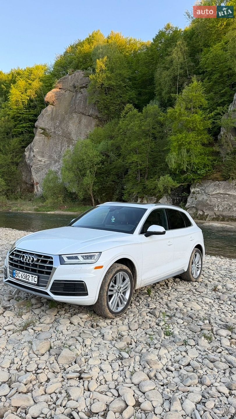 Audi Q5 2019 VIN WA1BNAFY1L2020385 фото оголошення 5 з 26