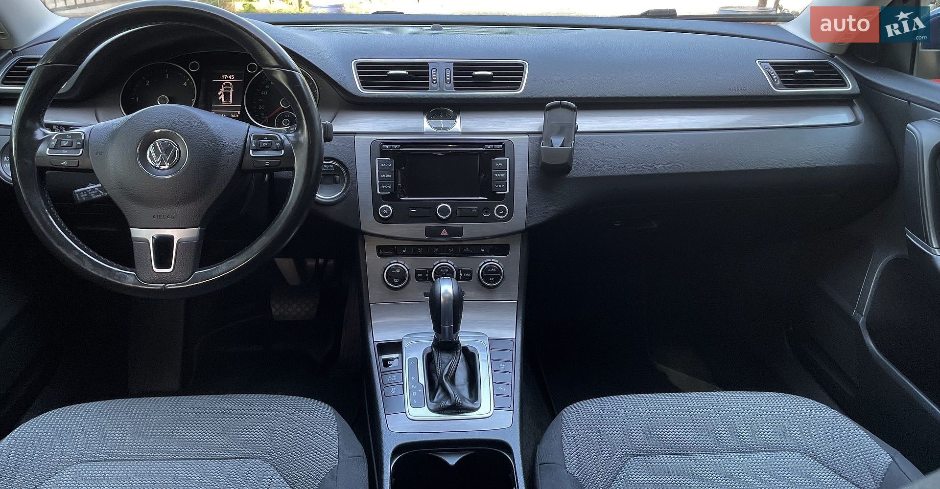 Volkswagen Passat 2013 VIN WVWZZZ3CZDE120936 фото оголошення 13 з 58