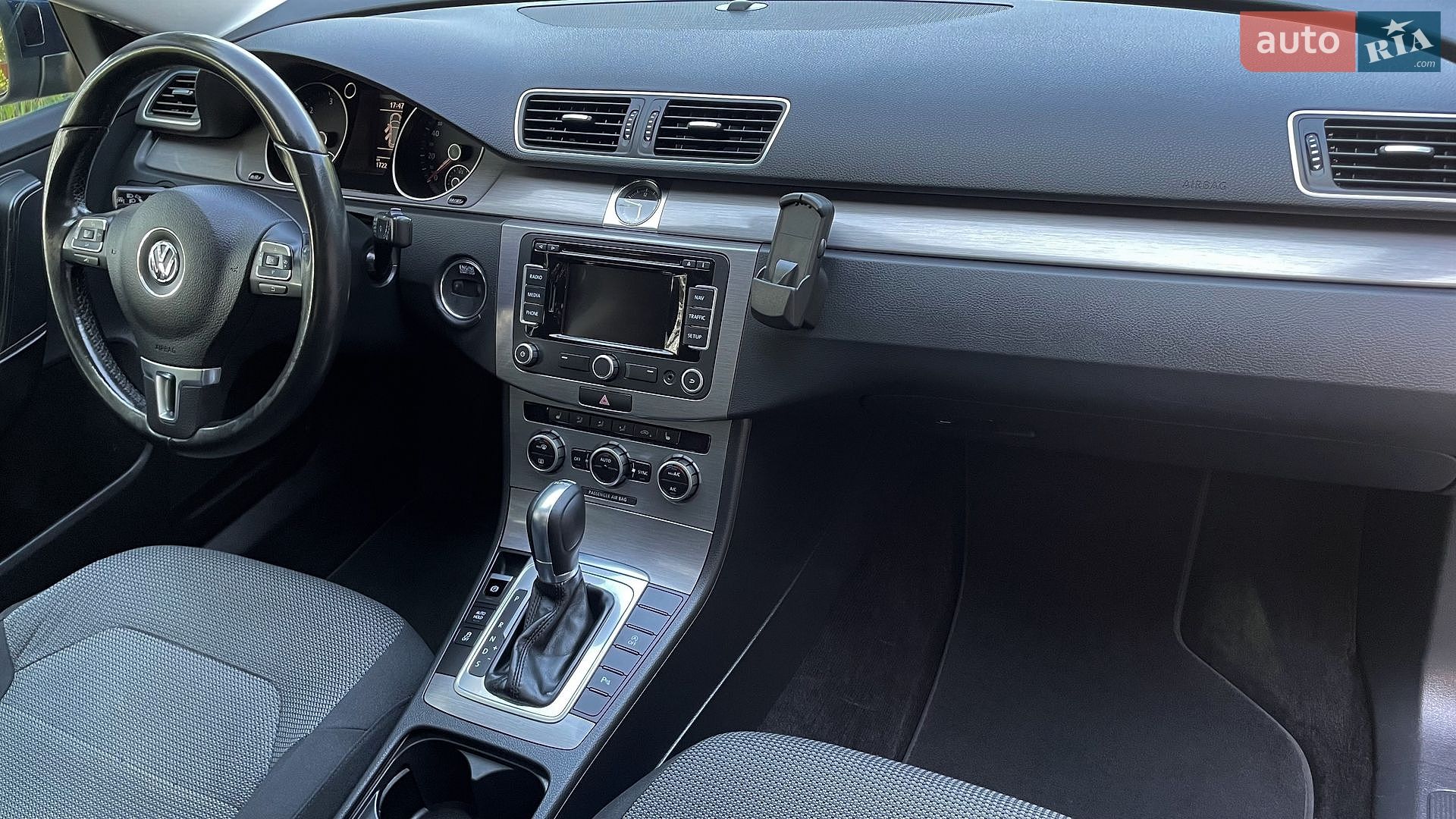 Volkswagen Passat 2013 VIN WVWZZZ3CZDE120936 фото оголошення 14 з 58