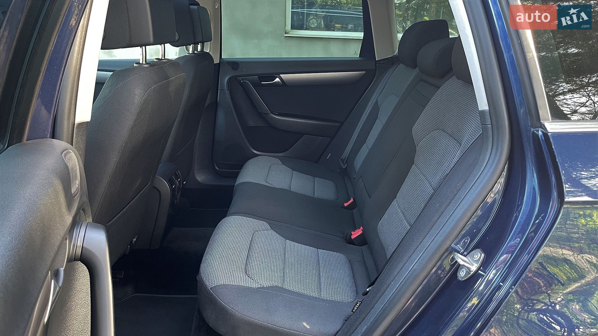 Volkswagen Passat 2013 VIN WVWZZZ3CZDE120936 фото оголошення 21 з 58