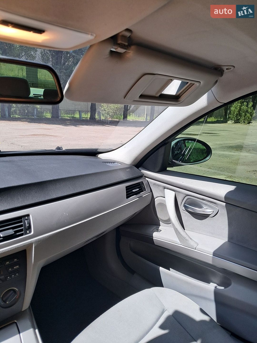 BMW 3 Series 2005 VIN WBAVA71070KR39685 фото оголошення 8 з 39