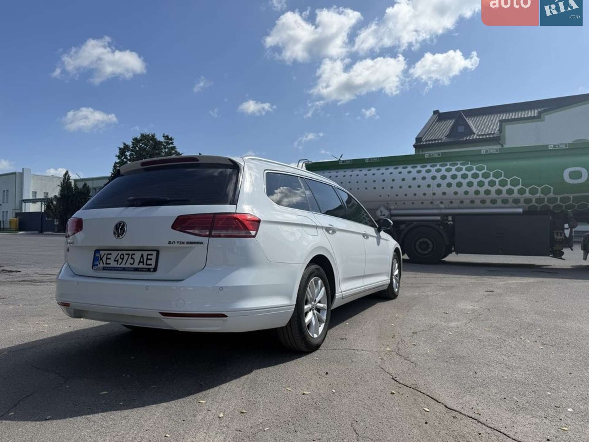 Volkswagen Passat 2014 VIN WVWZZZ3CZFE431106 фото оголошення 16 з 20
