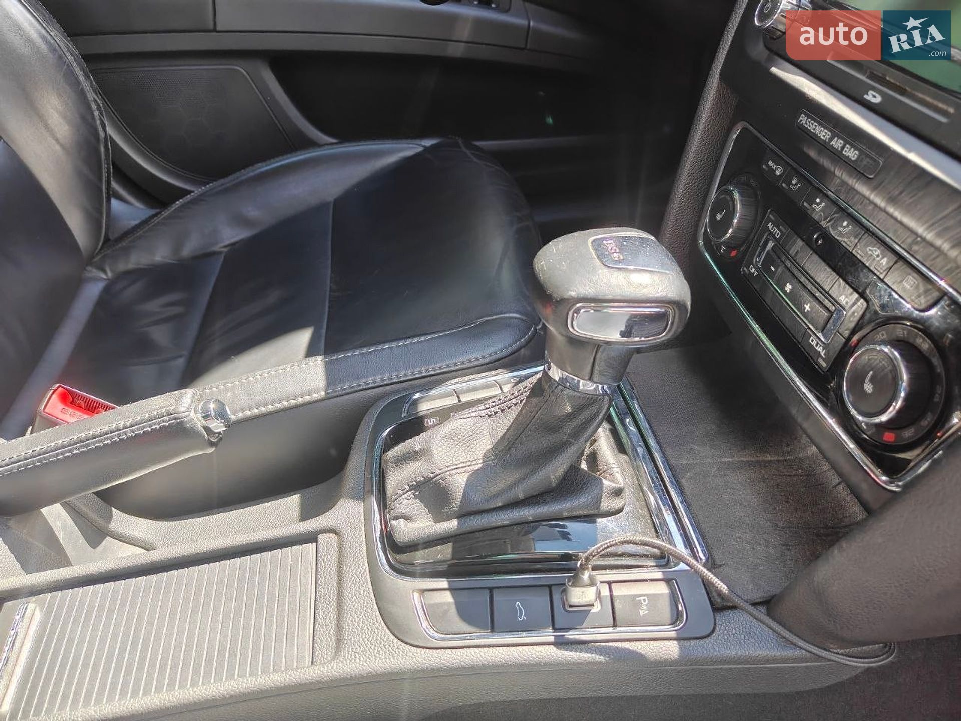 Skoda Superb 2010 VIN TMBJH73TXB9042069 фото оголошення 83 з 137
