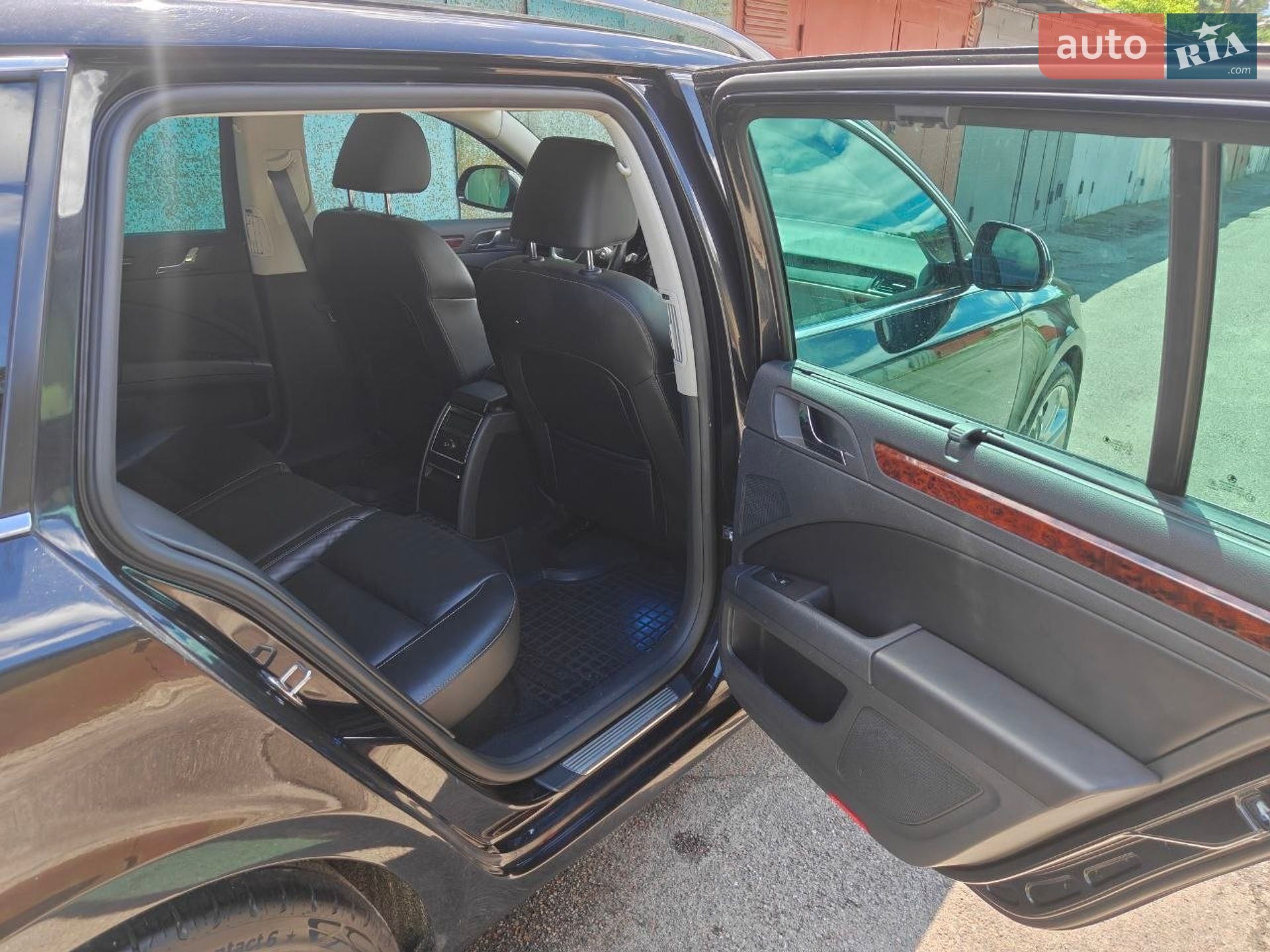 Skoda Superb 2010 VIN TMBJH73TXB9042069 фото оголошення 82 з 137